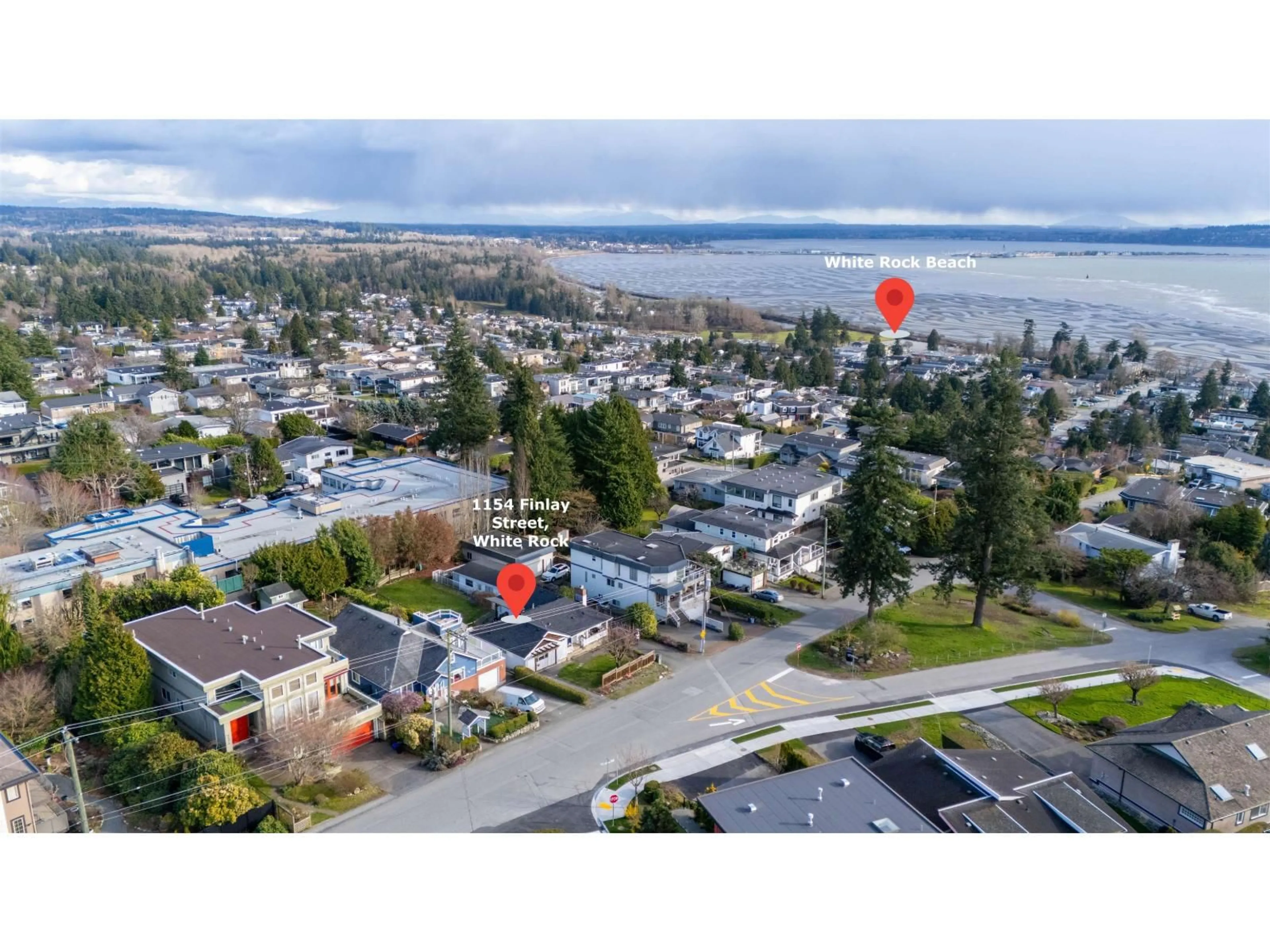 A pic from outside/outdoor area/front of a property/back of a property/a pic from drone, unknown for 1154 FINLAY STREET, Surrey British Columbia V4B4K8