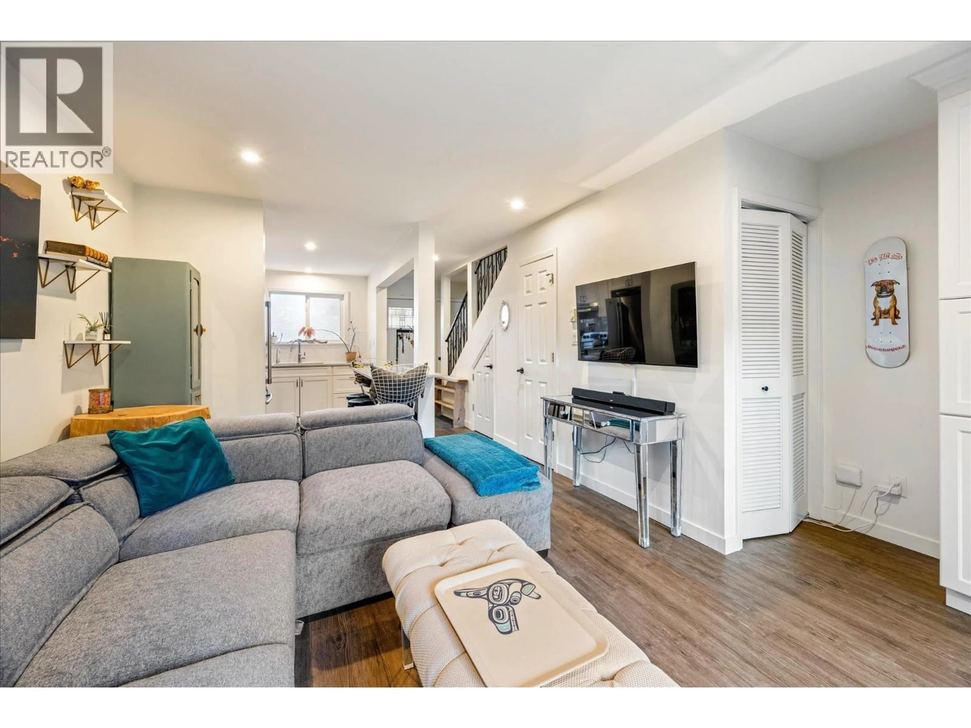 Living room with furniture, unknown for 17 - 1470 LAUREL STREET, Pemberton British Columbia V0N2L1