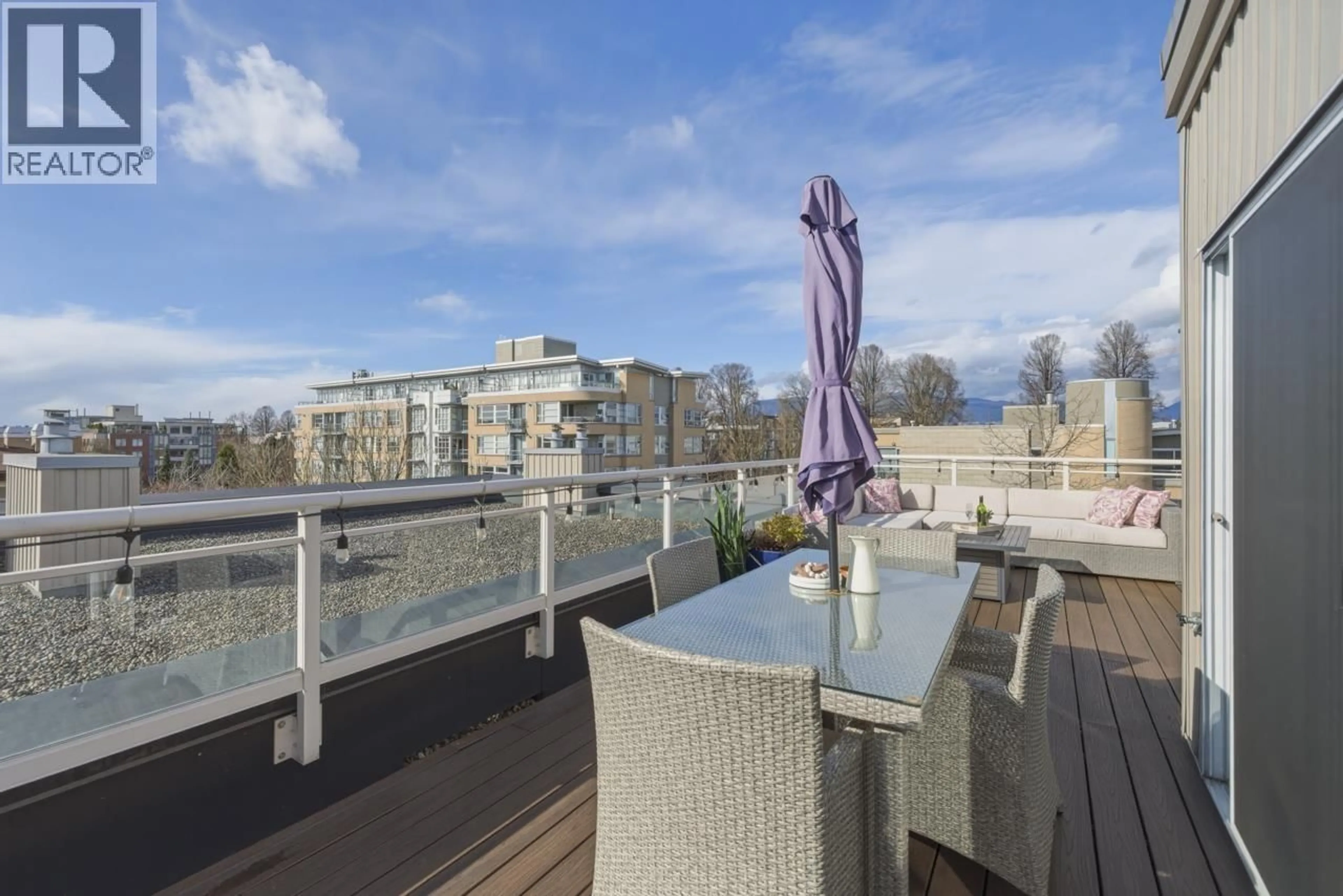 Balcony in the apartment, water/lake/river/ocean view for 404 - 2768 CRANBERRY DRIVE, Vancouver British Columbia V6K4V1