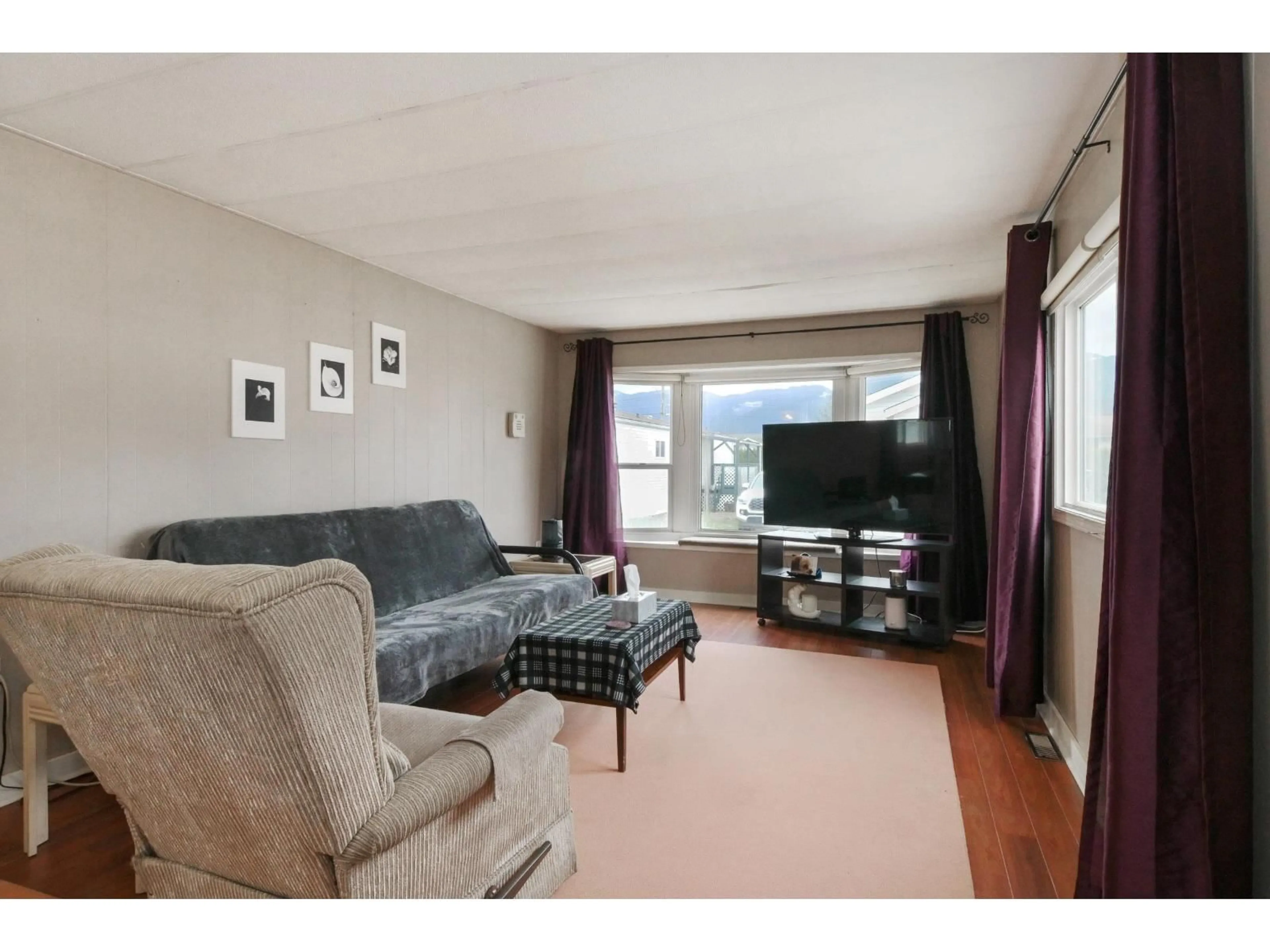 Living room with furniture, unknown for 12 - 6900 INKMAN ROAD, Agassiz British Columbia V0M1A1