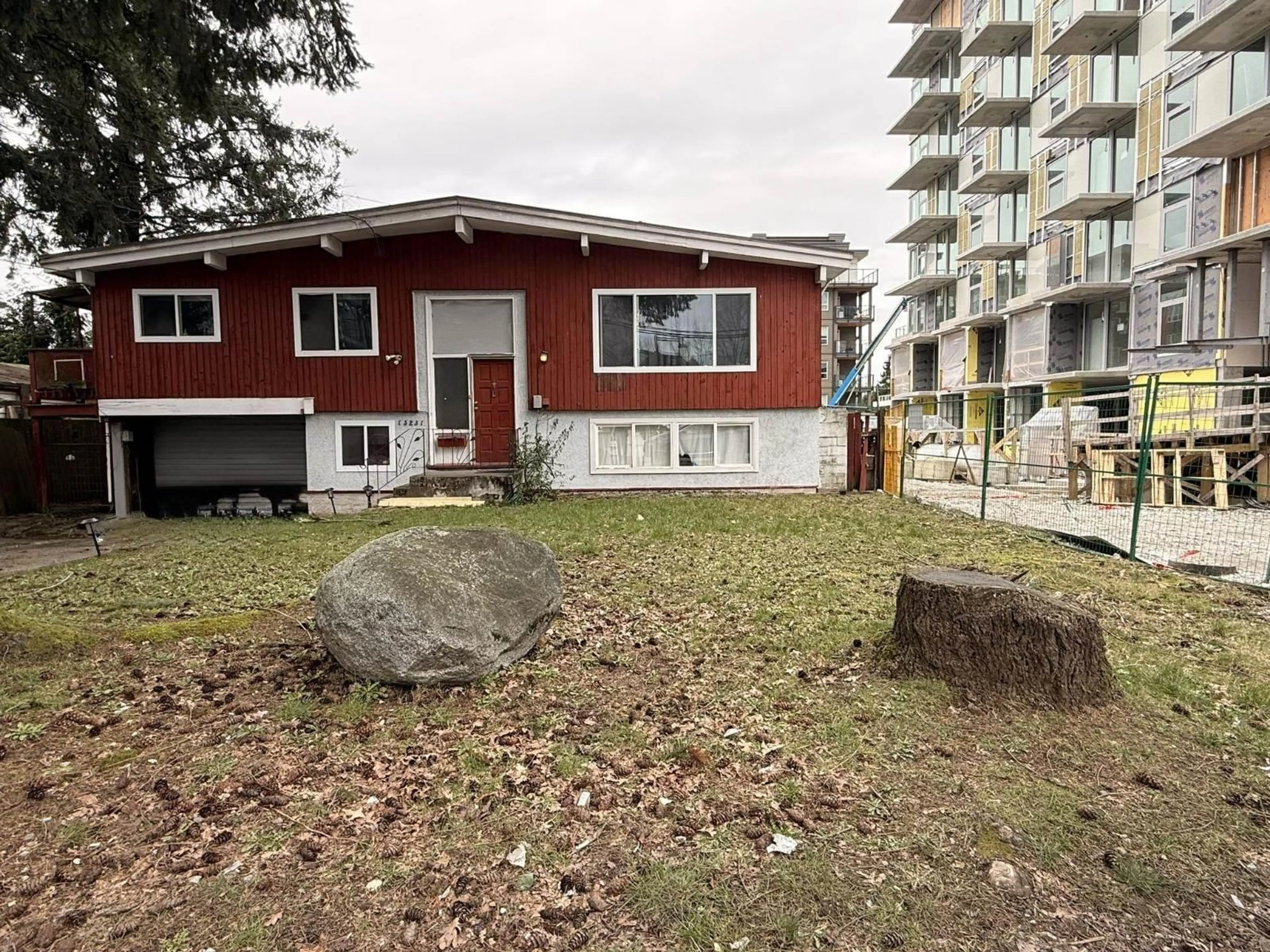 A pic from outside/outdoor area/front of a property/back of a property/a pic from drone, unknown for 13231 104A AVENUE, Surrey British Columbia V3T1Y6