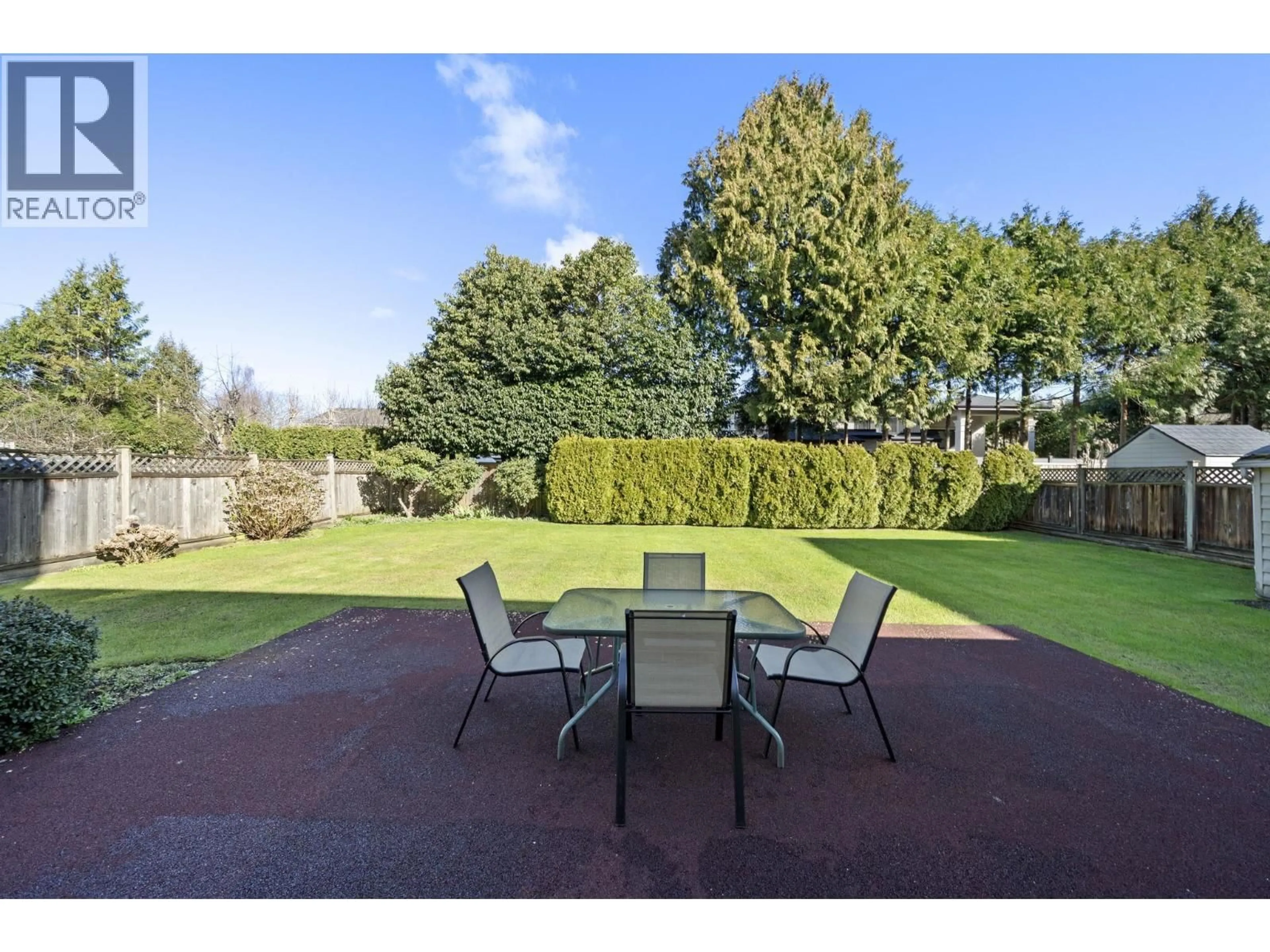 Patio, unknown for 6211 DANUBE ROAD, Richmond British Columbia V7C3H8