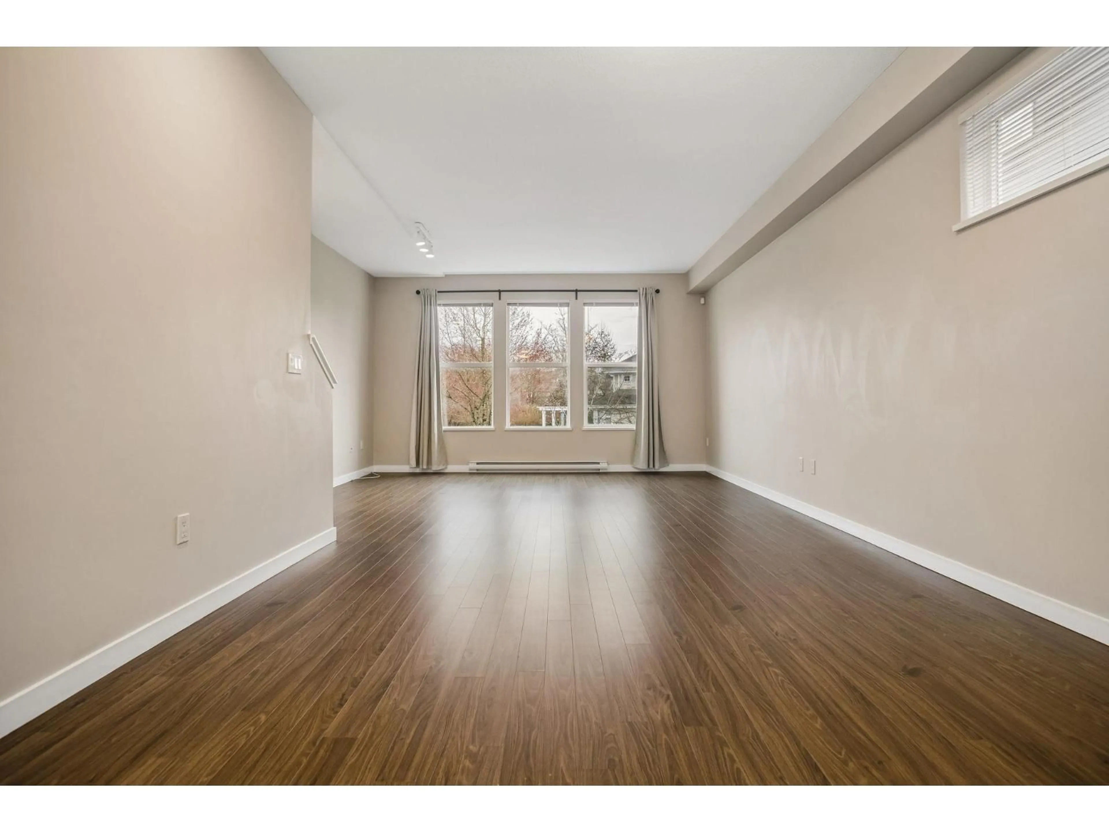 A pic of a room for 35 - 10415 DELSOM CRESCENT CRESCENT, Delta British Columbia V4C0B1