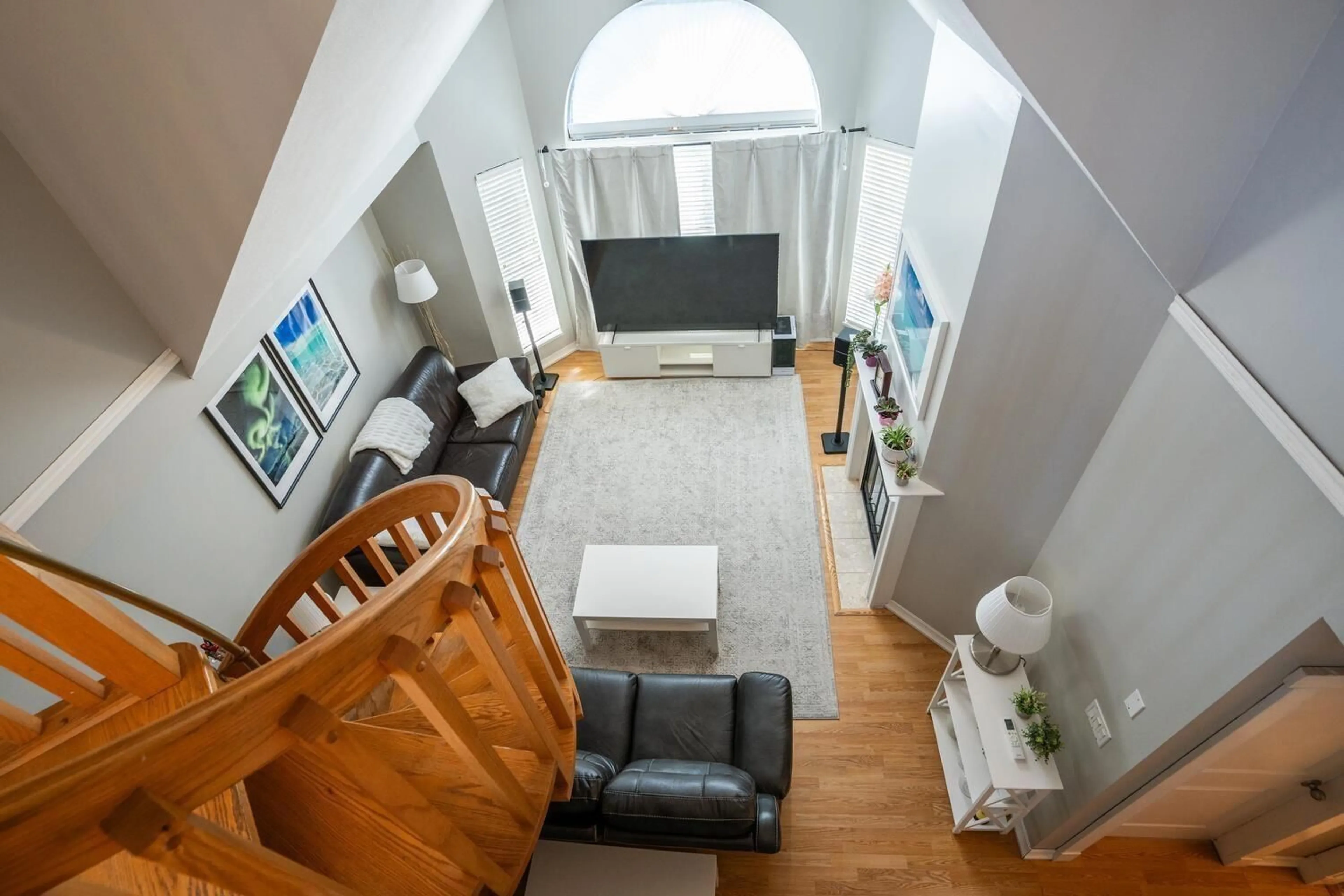 Unknown for 301 - 7151 121 STREET, Surrey British Columbia V3W0E7