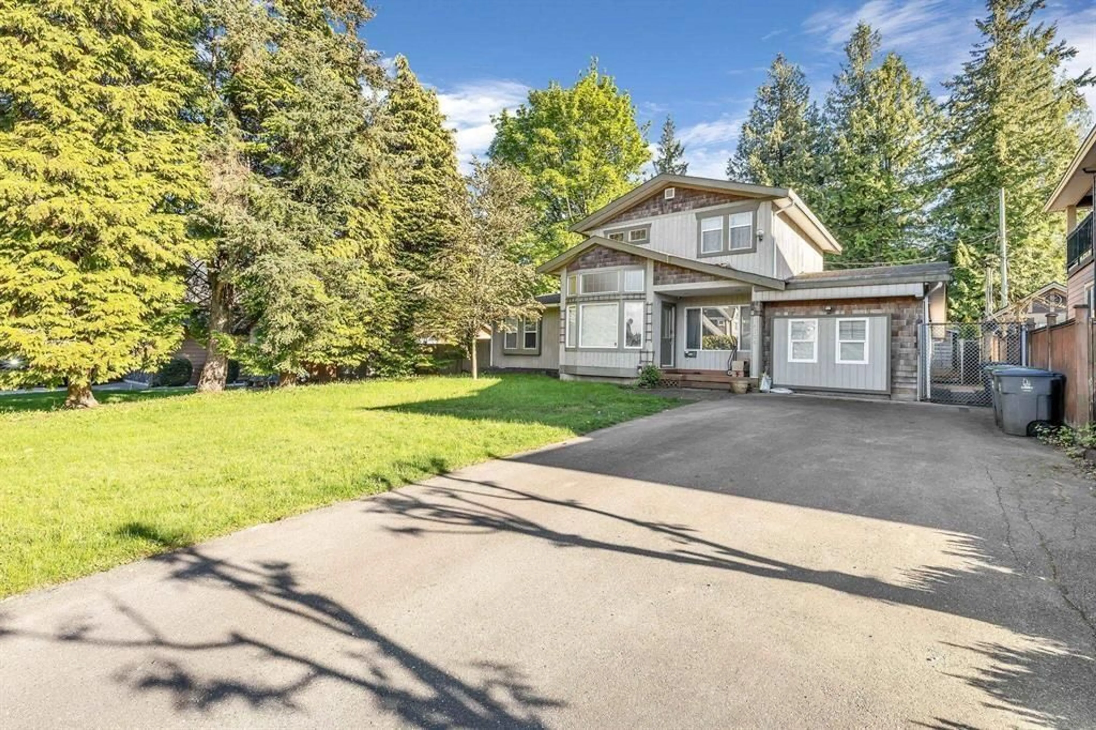 A pic from outside/outdoor area/front of a property/back of a property/a pic from drone, street for 14726 60A AVENUE, Surrey British Columbia V3S1W1