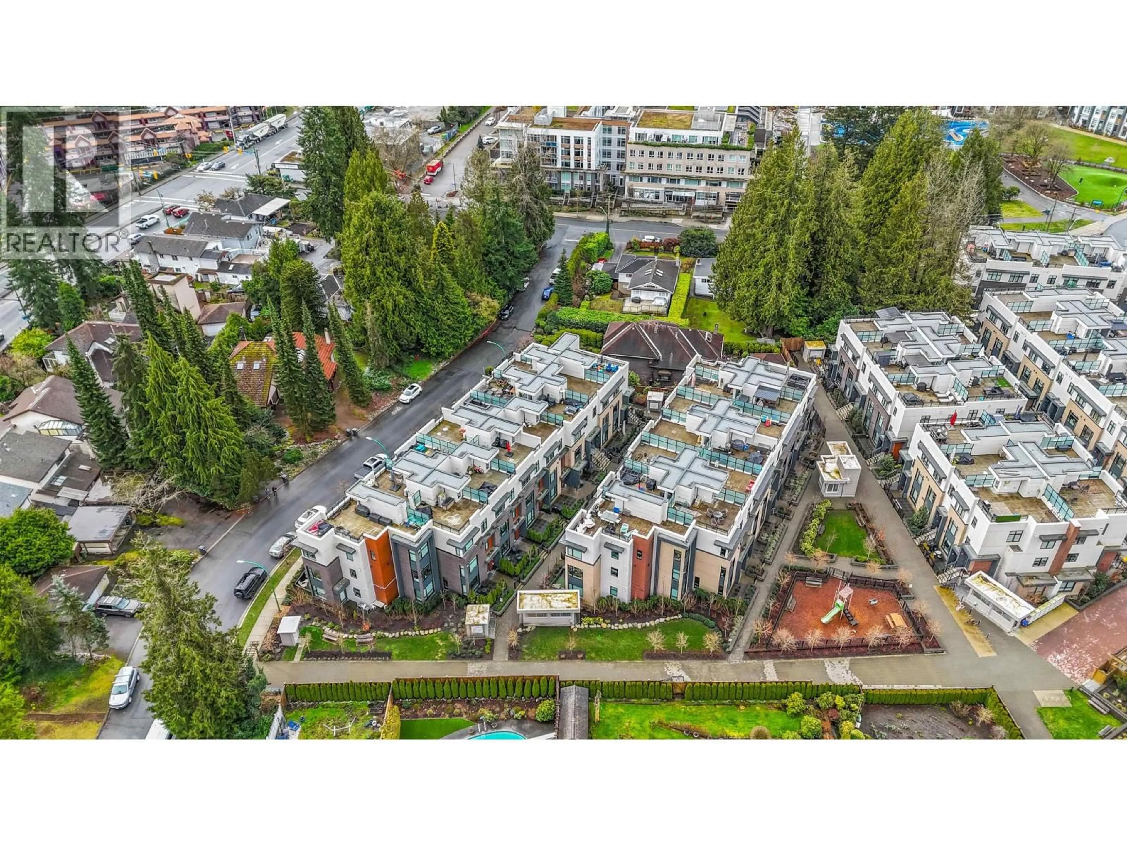 A pic from outside/outdoor area/front of a property/back of a property/a pic from drone, unknown for 176 - 2035 GLENAIRE DRIVE, North Vancouver British Columbia V7P1Y2