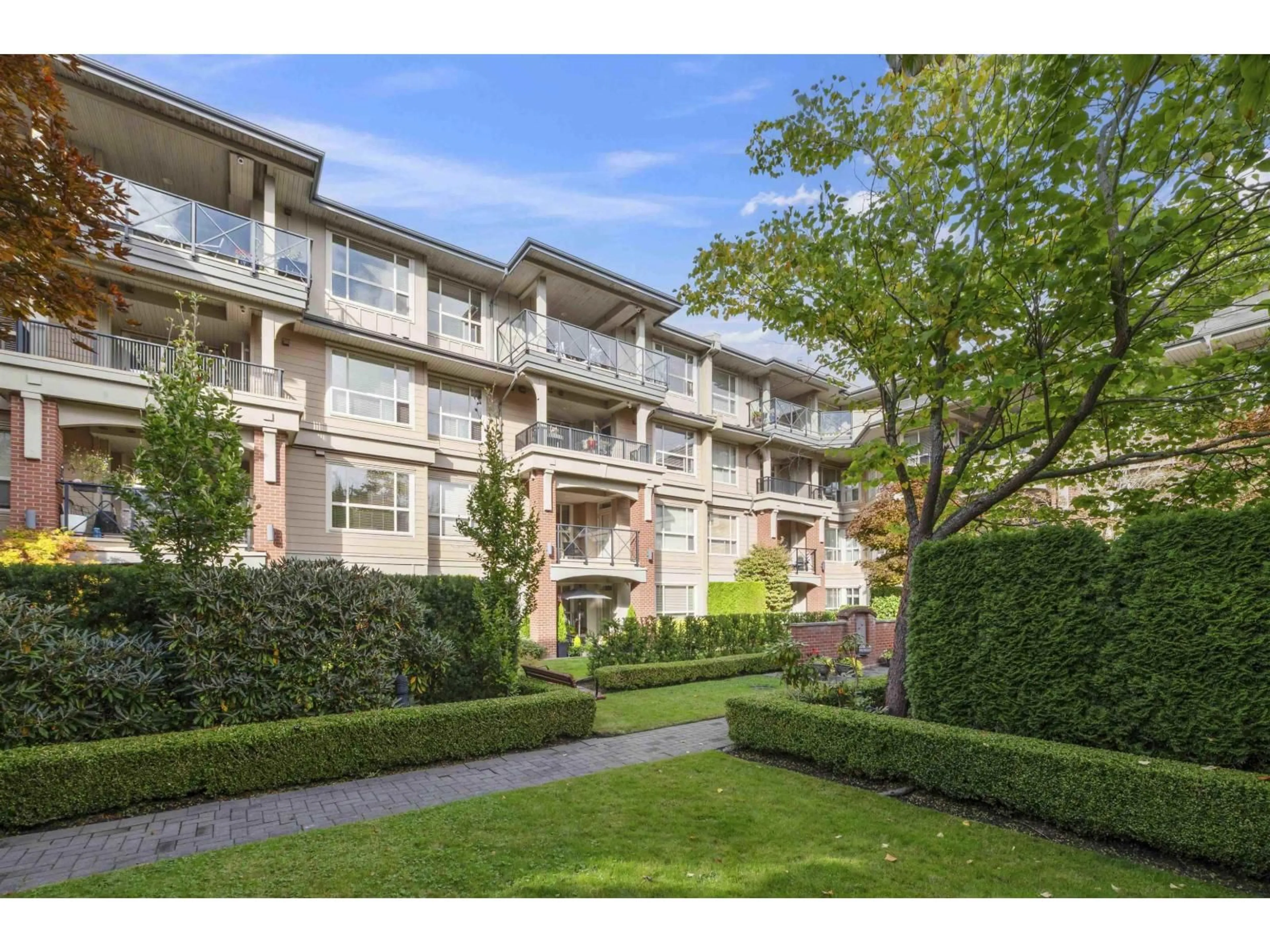 Patio, street for 103 - 1787 154 STREET, Surrey British Columbia V4A4S1