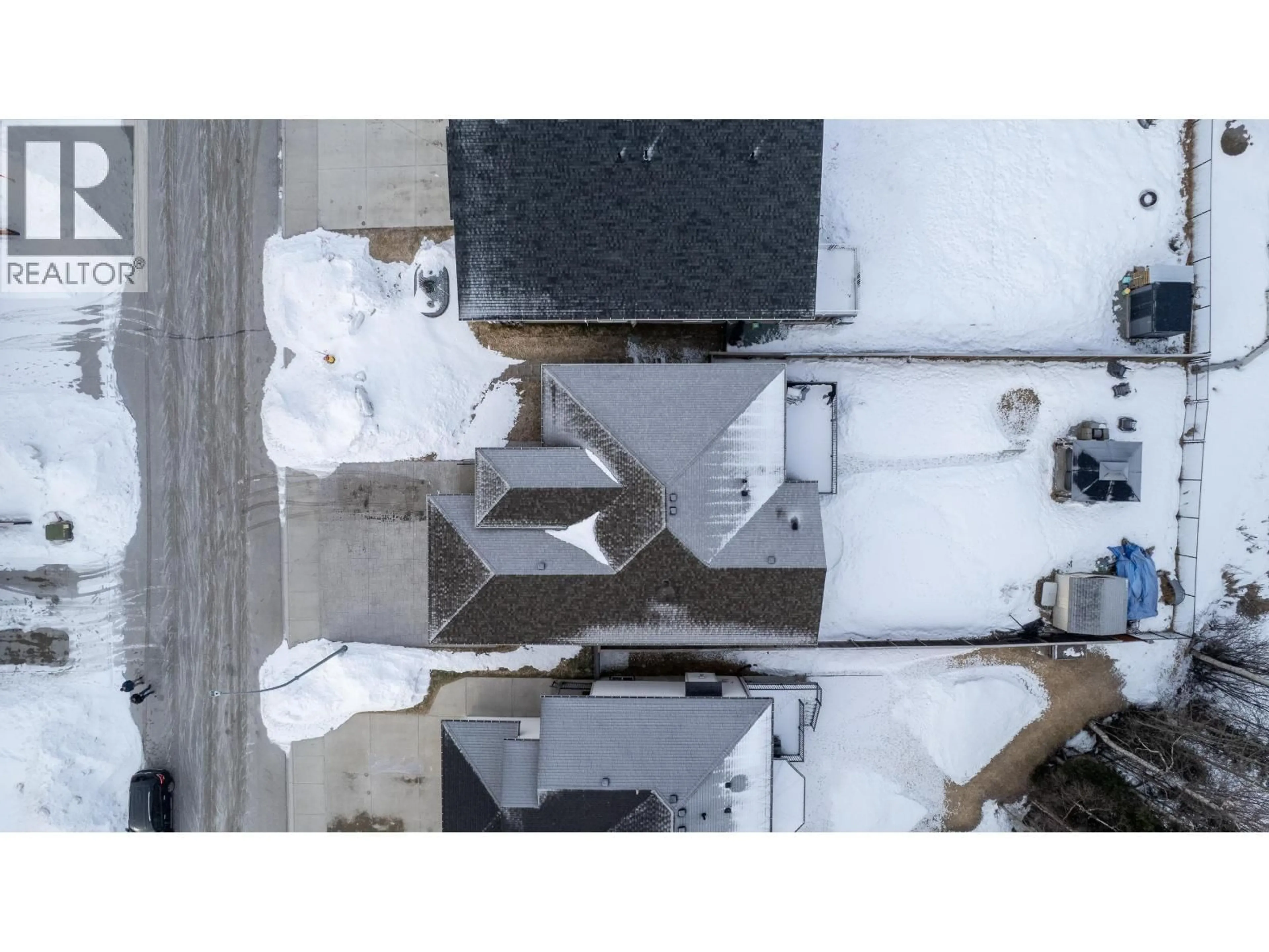 A pic from outside/outdoor area/front of a property/back of a property/a pic from drone, unknown for 2792 GREENFOREST CRESCENT, Prince George British Columbia V2K5B8