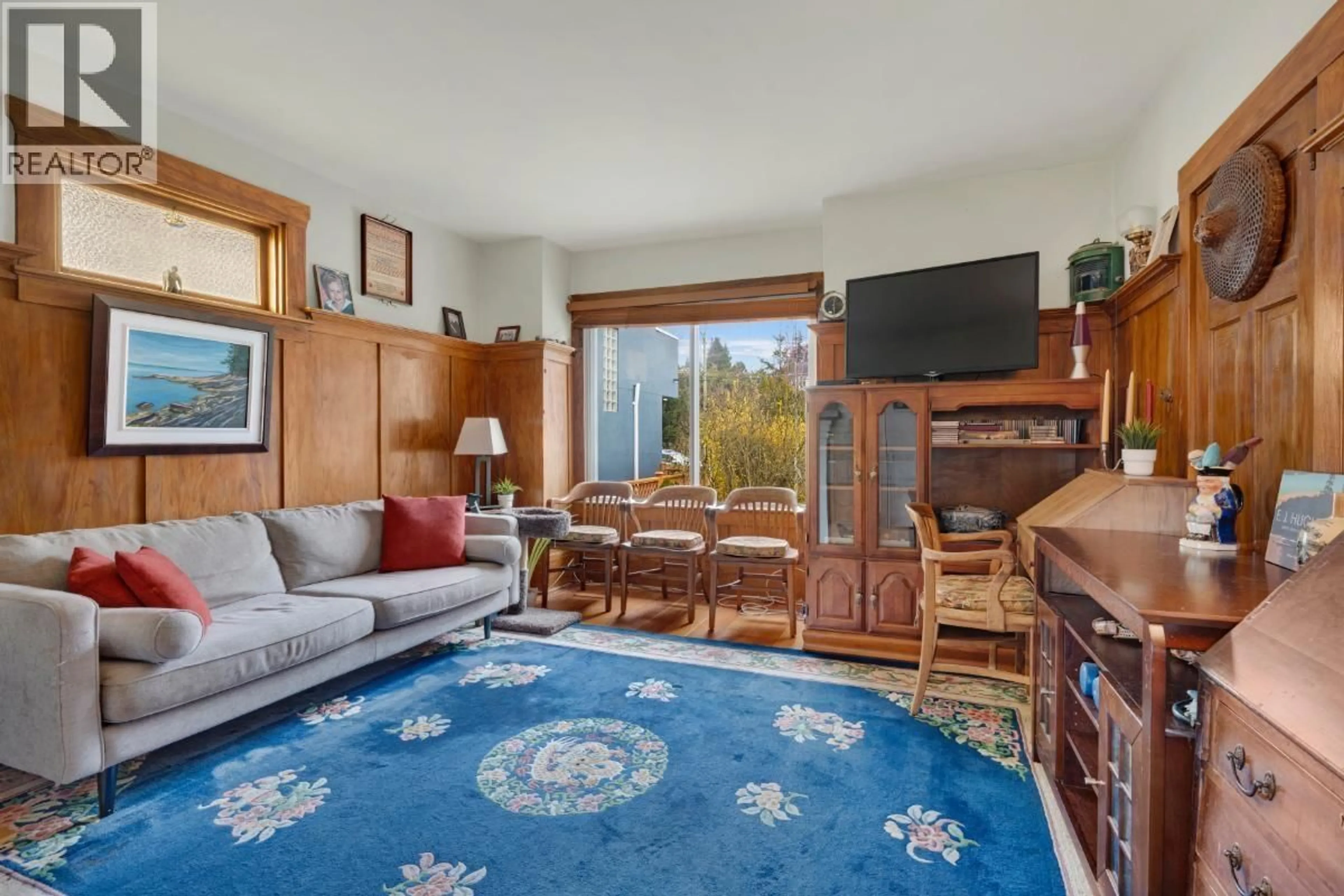 Living room with furniture, unknown for 7405 WEST BOULEVARD, Vancouver British Columbia V6P5S2