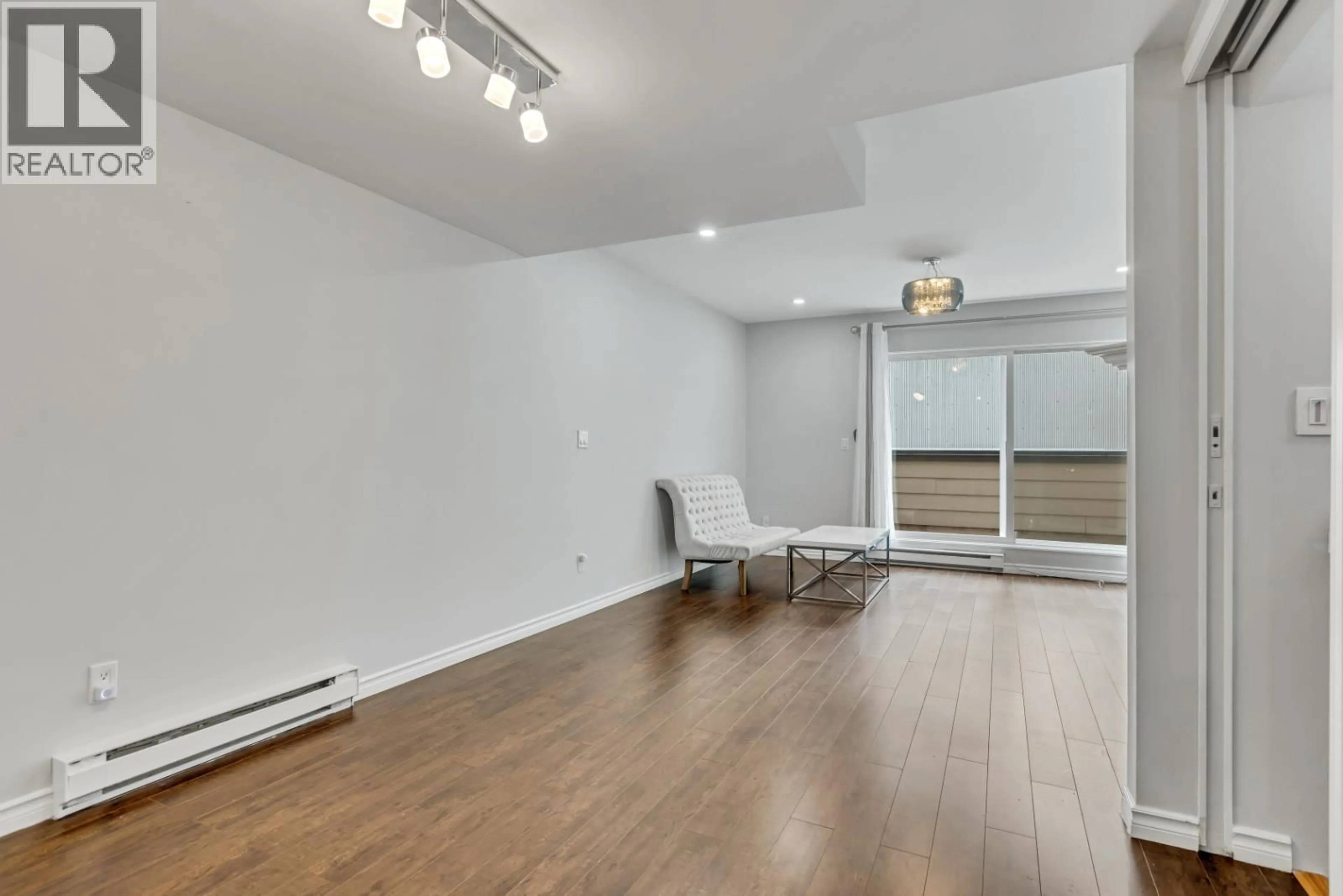 A pic of a room for 5 - 1535 ST. GEORGES AVENUE, North Vancouver British Columbia V7L3J6