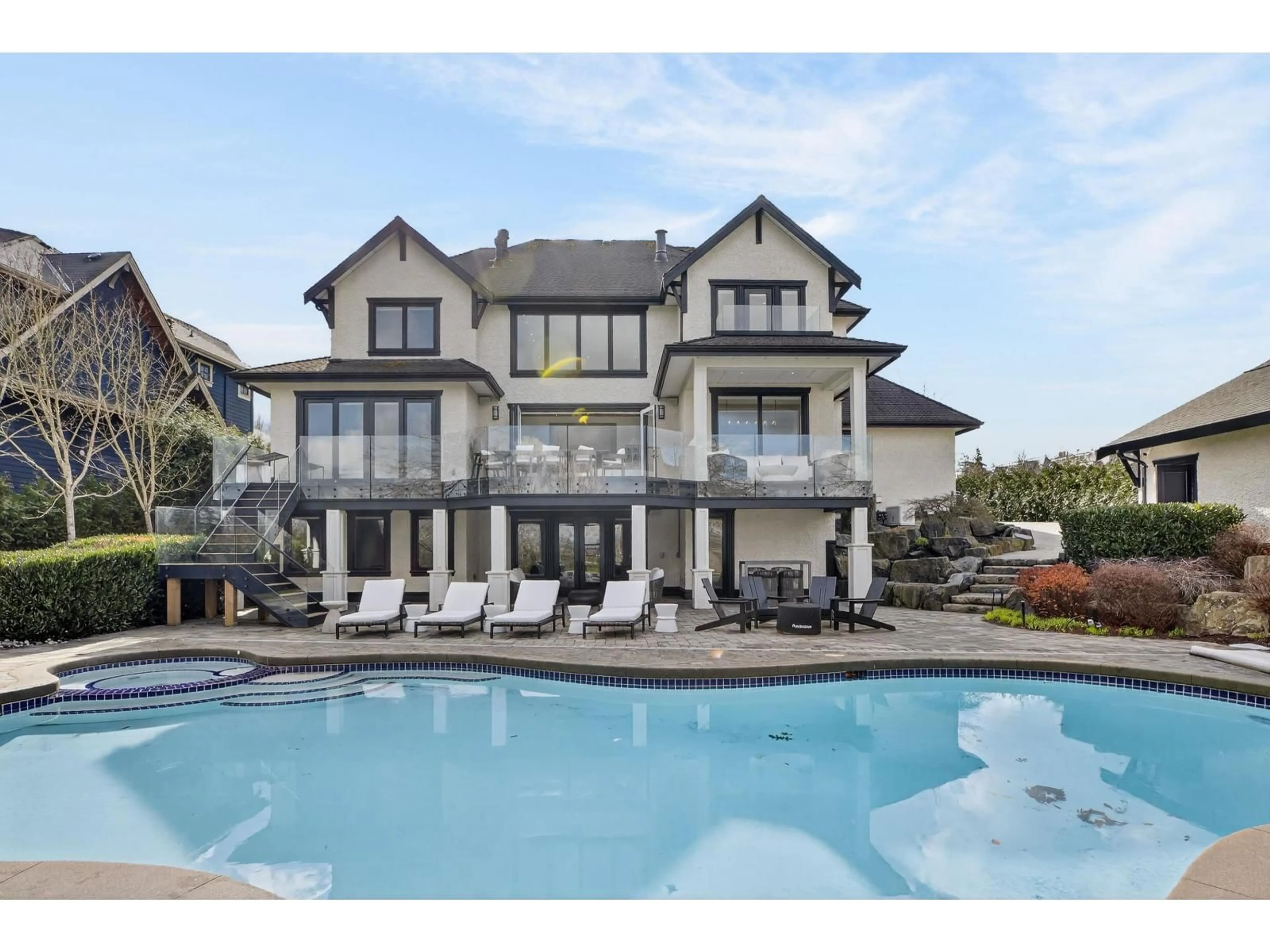 Pool for 20055 2 AVENUE, Langley British Columbia V2Z0A3