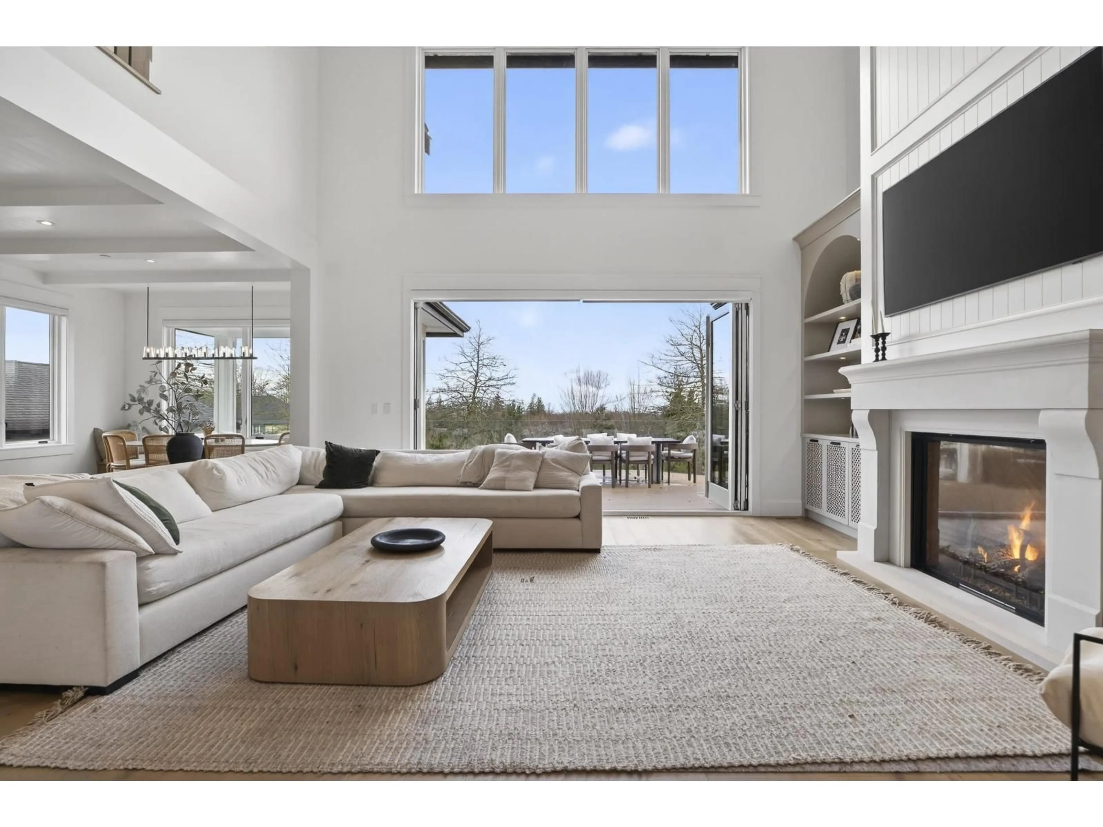 Living room with furniture, unknown for 20055 2 AVENUE, Langley British Columbia V2Z0A3