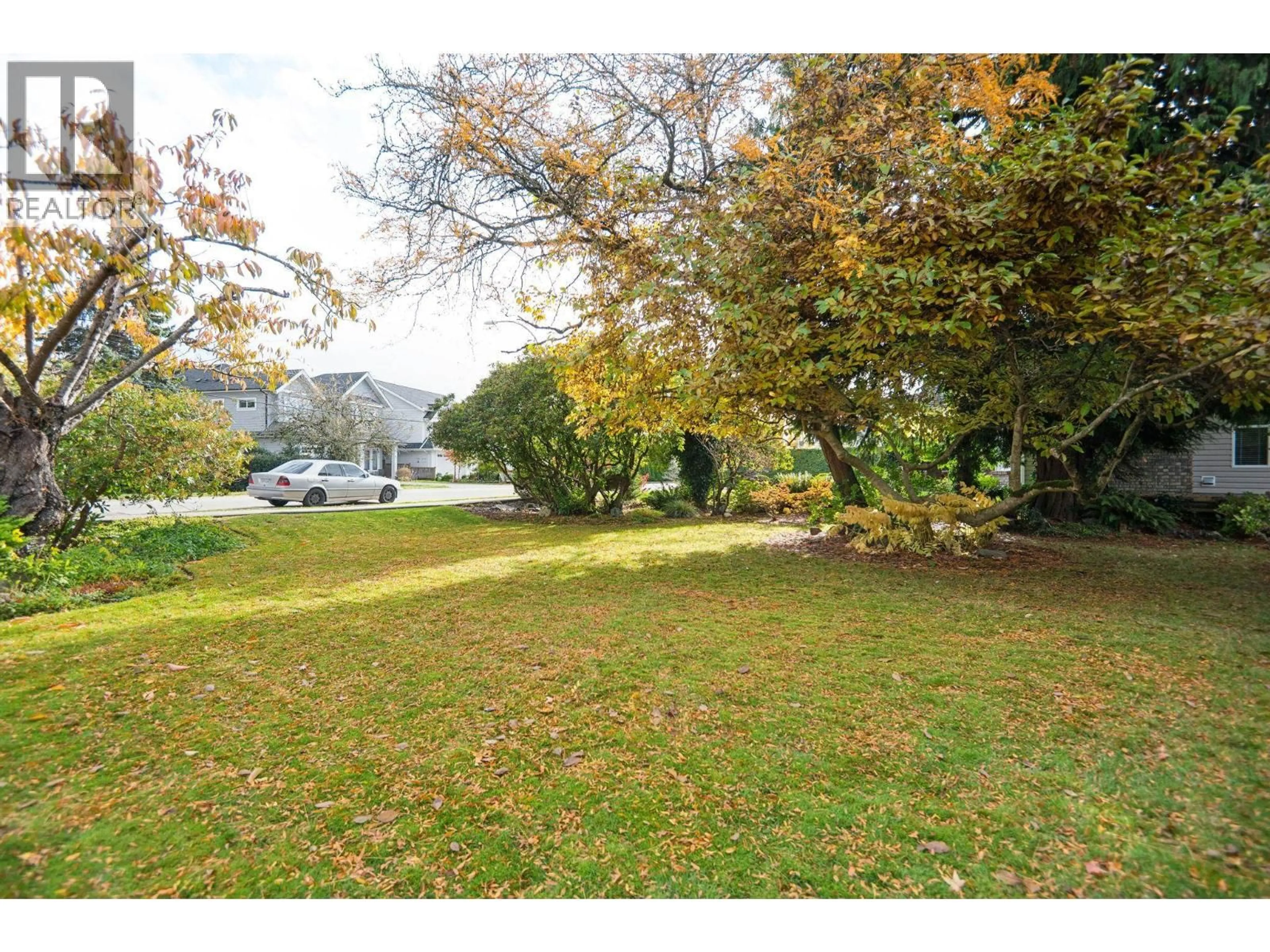 A pic from outside/outdoor area/front of a property/back of a property/a pic from drone, unknown for 4421 SPANTON DRIVE, Delta British Columbia V4K2W4