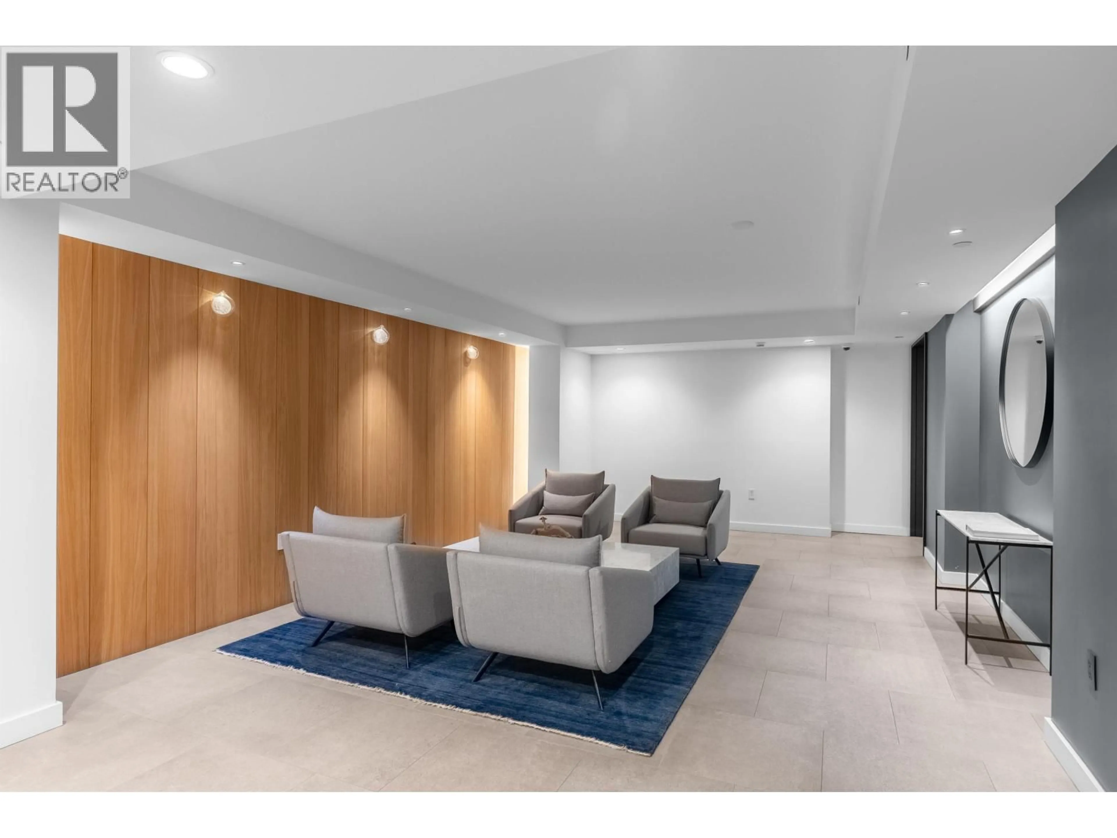 Indoor foyer for 203 - 1365 DAVIE STREET, Vancouver British Columbia V6E1N5