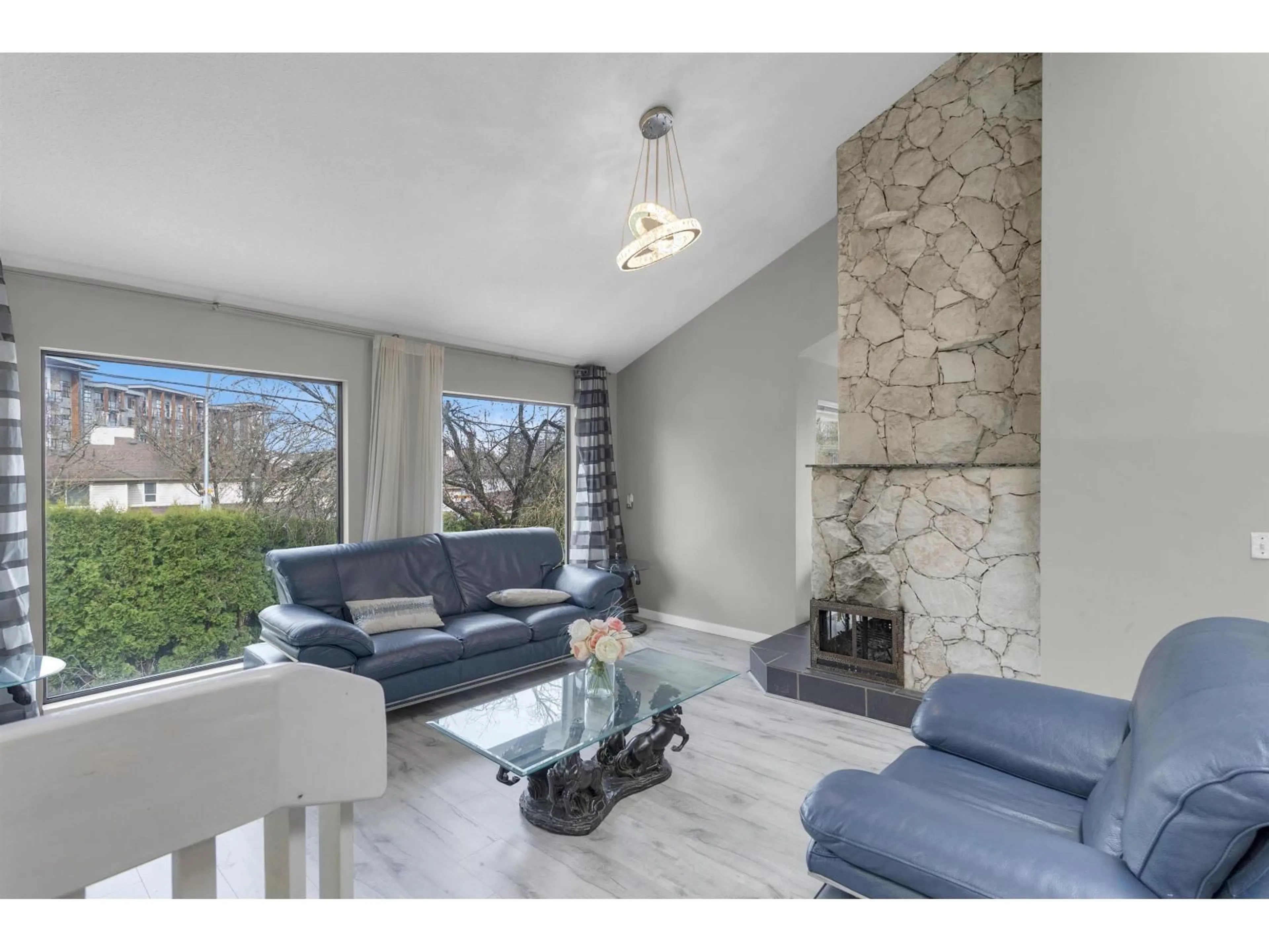 Living room with furniture, unknown for 11895 CHATEAU WYND, Delta British Columbia V4E3C7