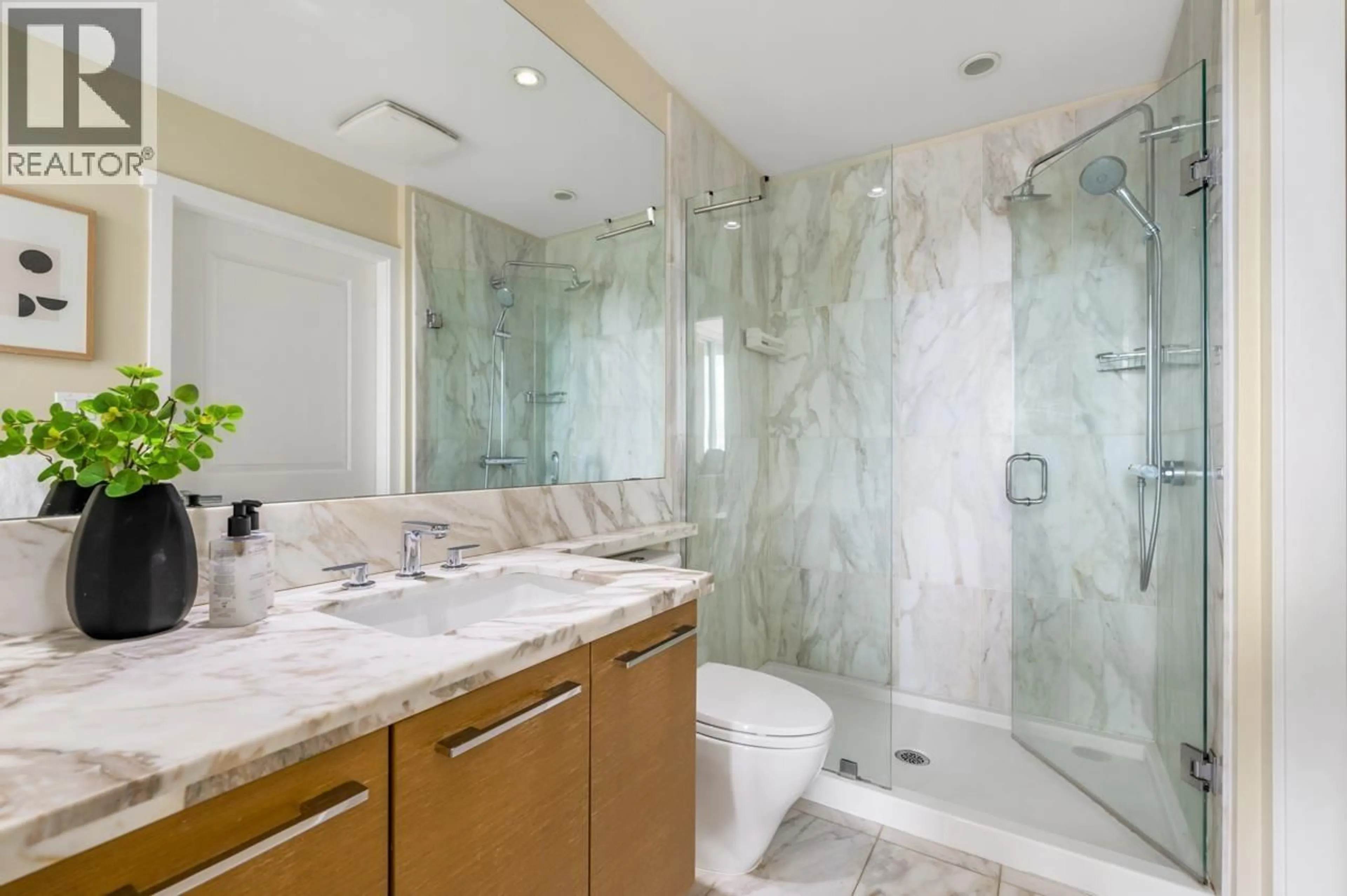 Contemporary bathroom, ceramic/tile floor for 1503 - 5728 BERTON AVENUE, Vancouver British Columbia V6S0E5