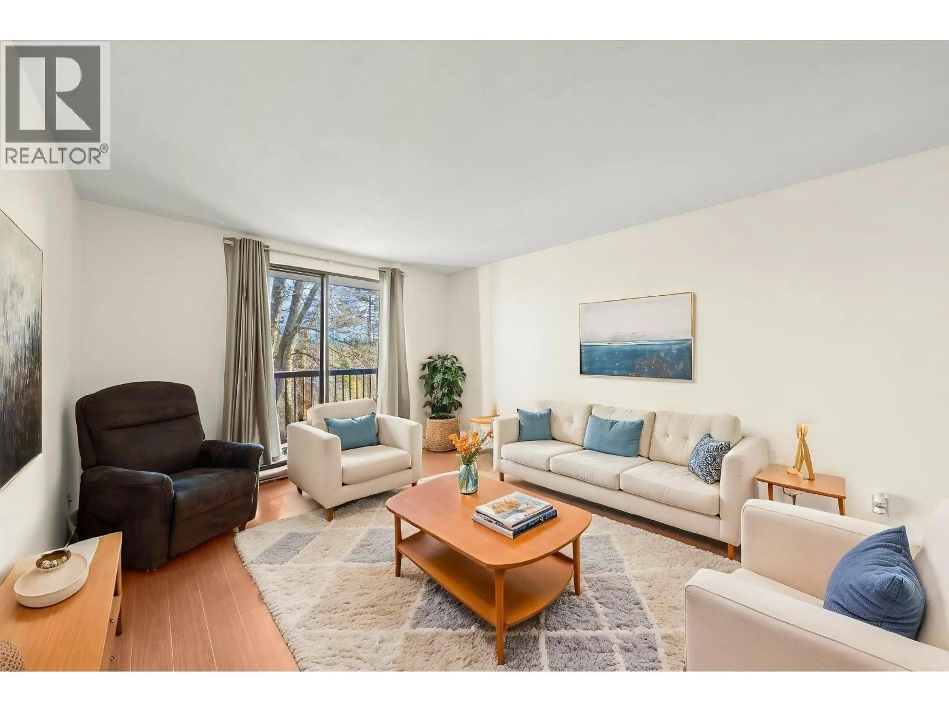 Living room with furniture, unknown for 312 - 8391 BENNETT ROAD, Richmond British Columbia V6Y1N4