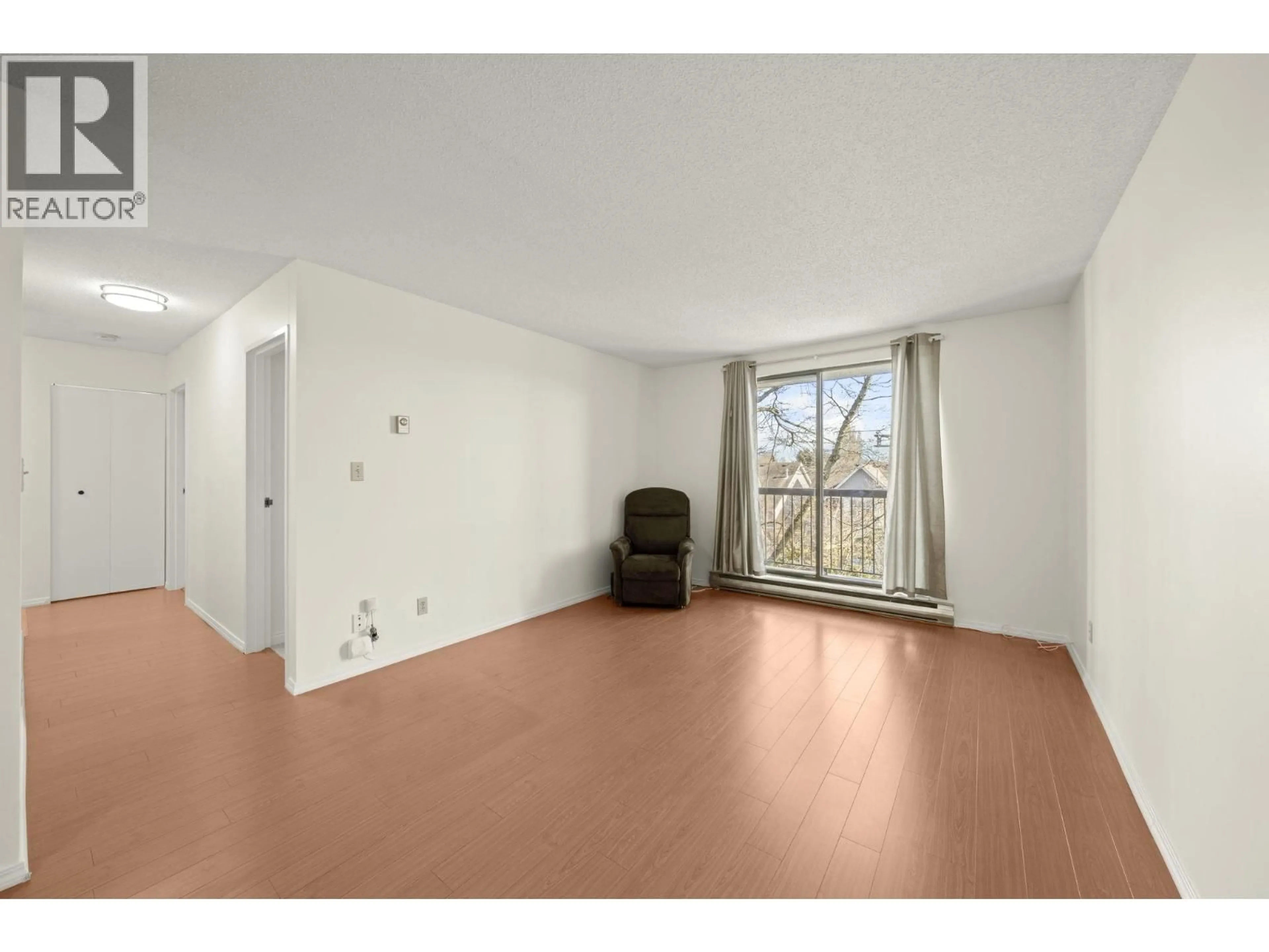 A pic of a room for 312 - 8391 BENNETT ROAD, Richmond British Columbia V6Y1N4