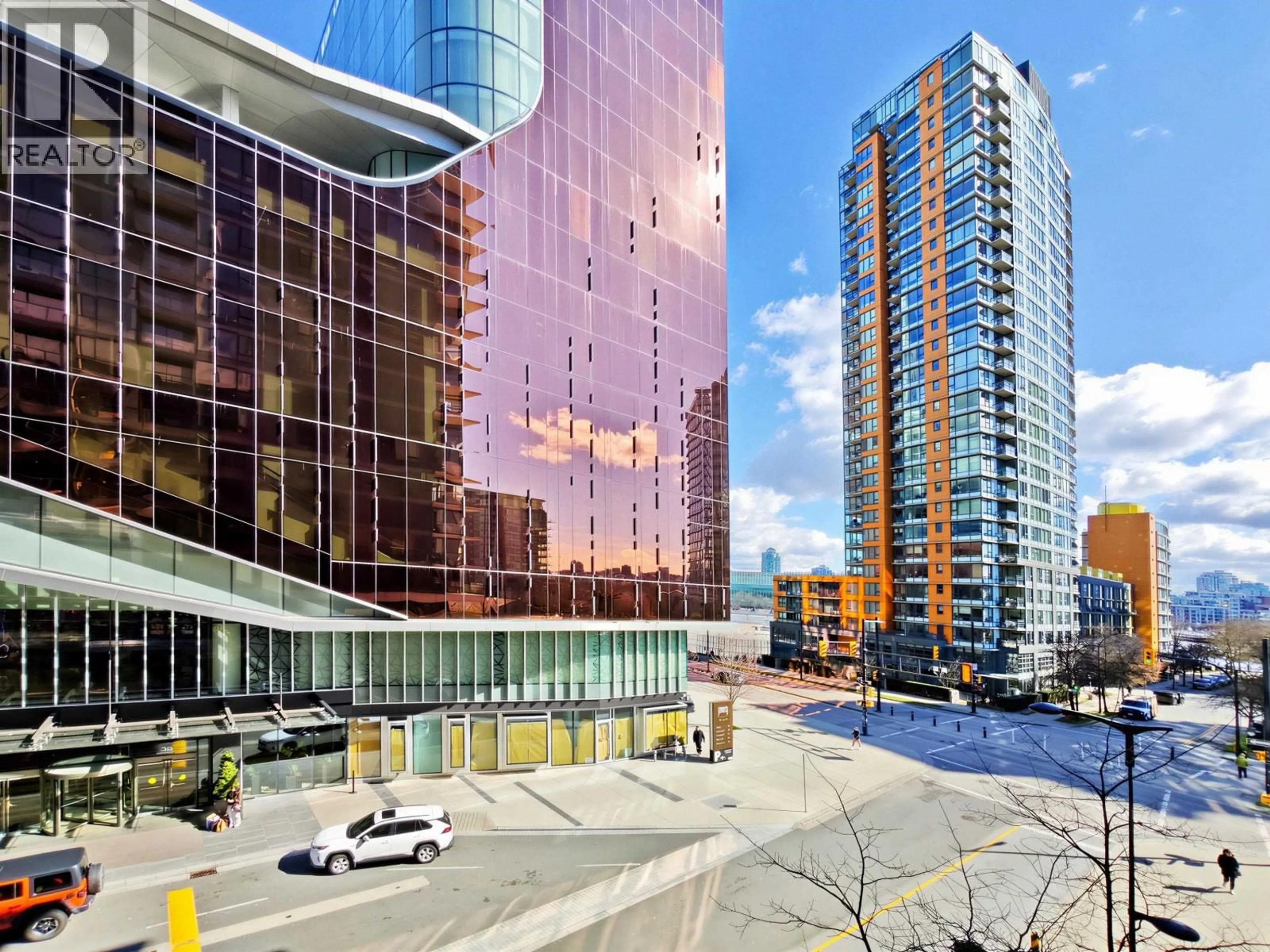 Unknown for 351 - 38 SMITHE STREET, Vancouver British Columbia V6B0P3