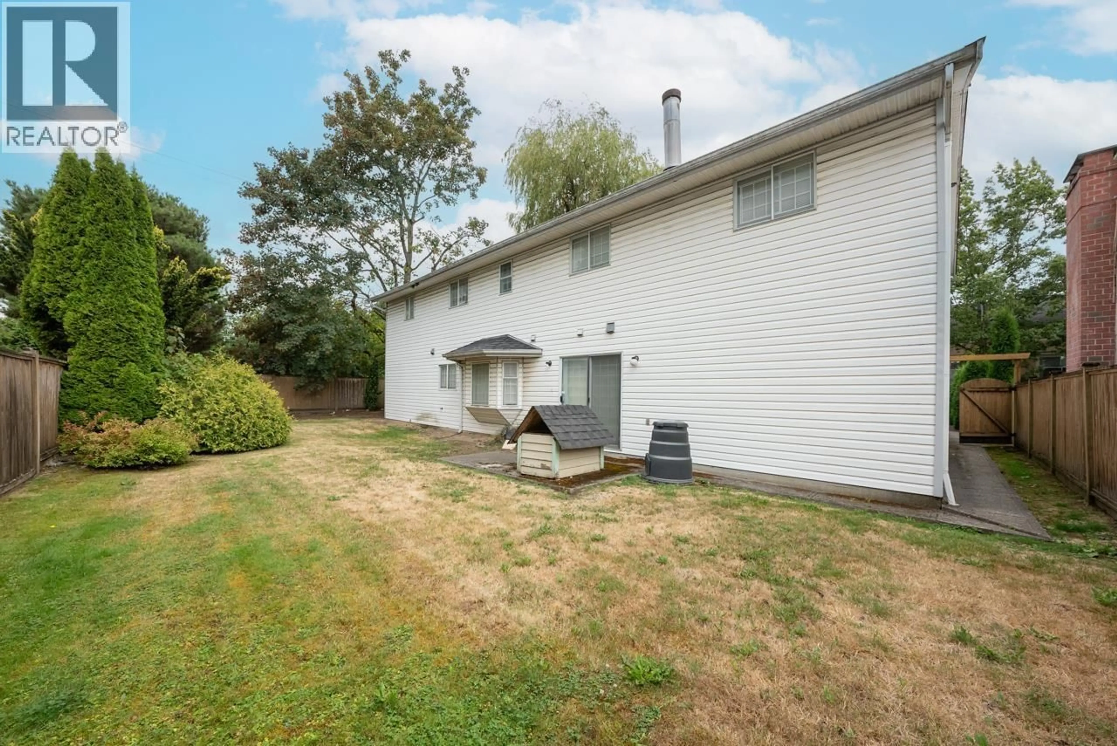 Patio, street for 8020 GENERAL CURRIE ROAD, Richmond British Columbia V6Y1M1