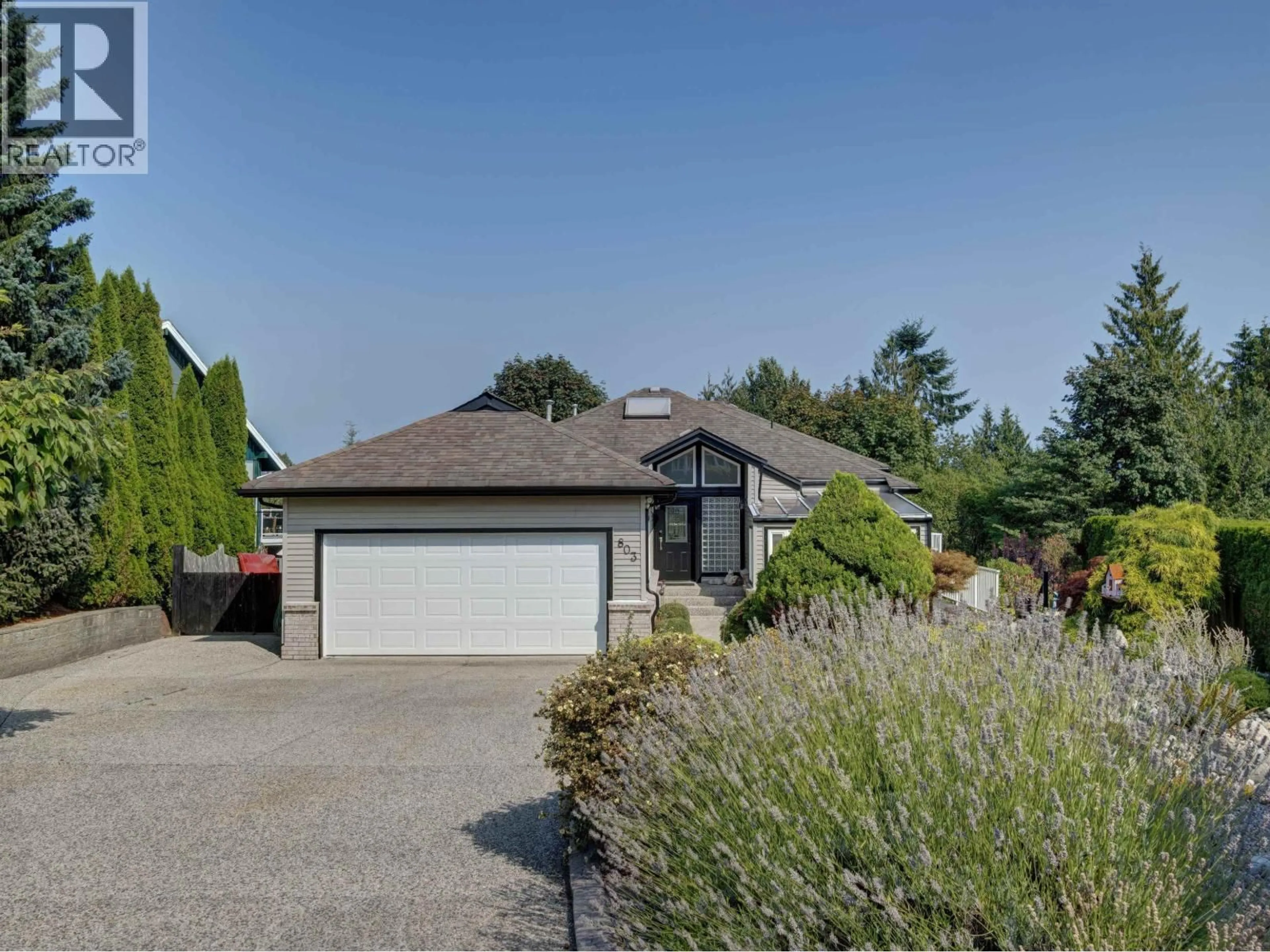 A pic from outside/outdoor area/front of a property/back of a property/a pic from drone, street for 803 OCEANMOUNT BOULEVARD, Gibsons British Columbia V0N1V8