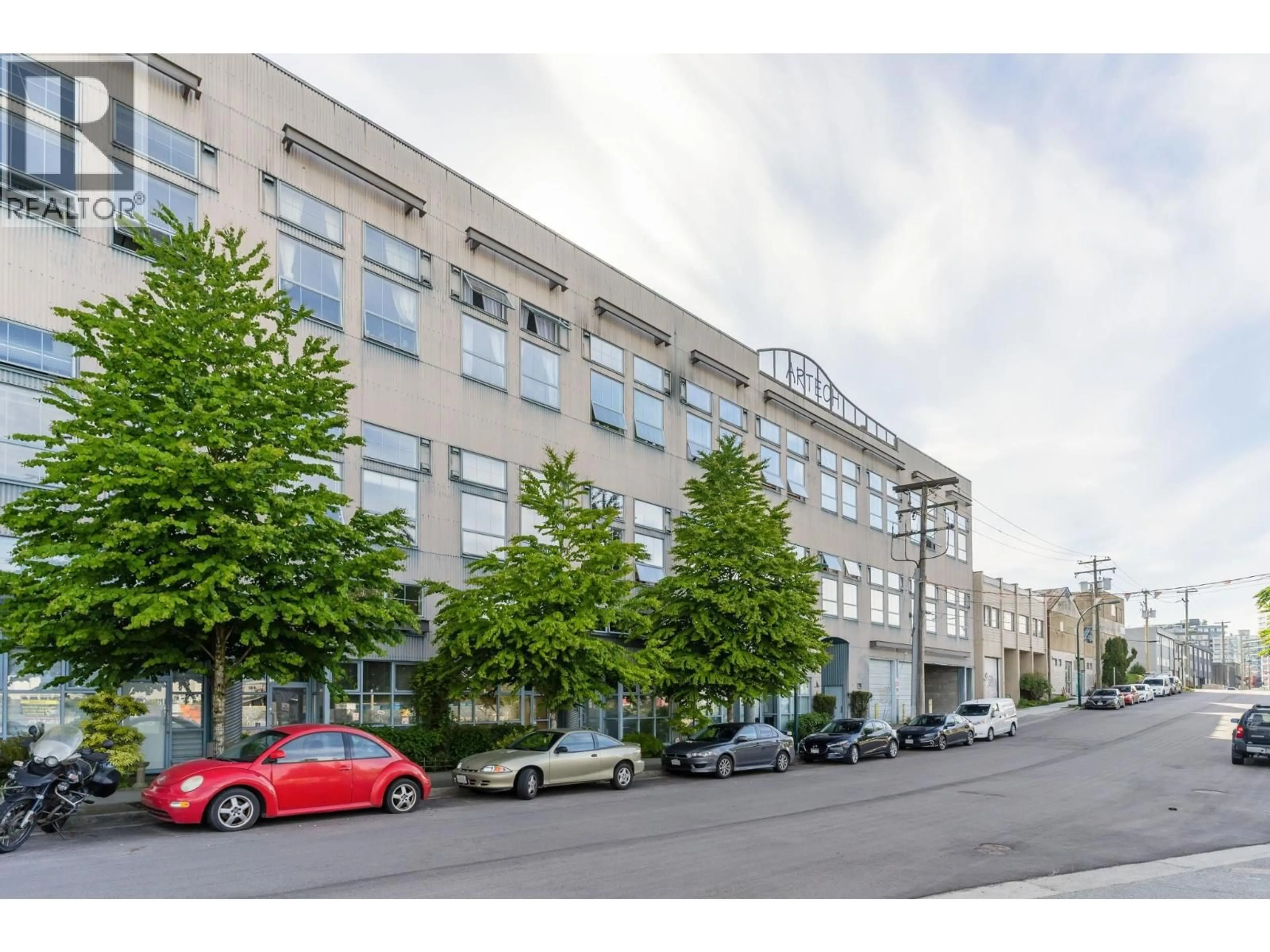 Unknown for 211 - 336 1ST AVENUE, Vancouver British Columbia V5T4R6