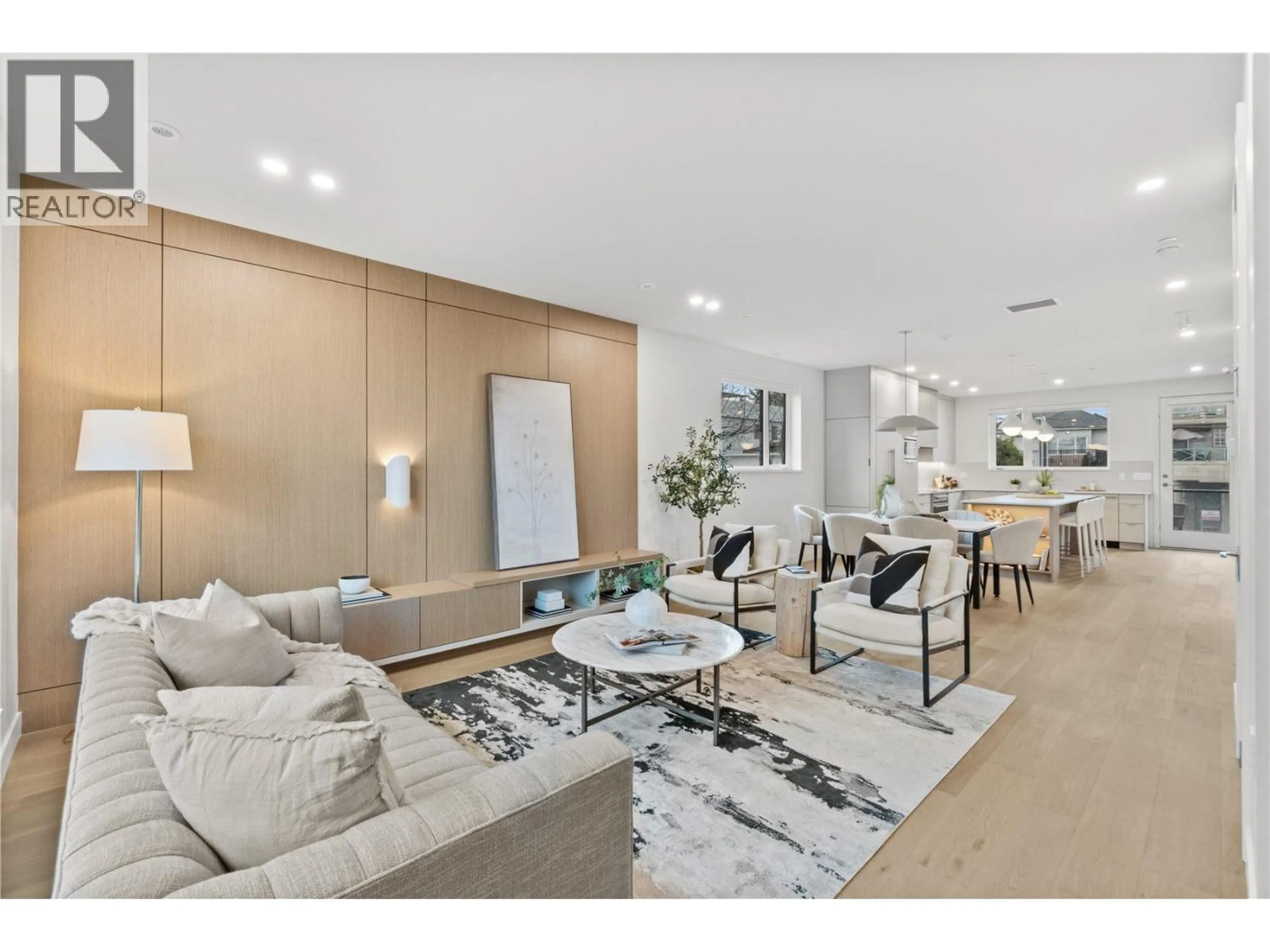 Living room with furniture, unknown for 2 - 4963 CHESTER STREET, Vancouver British Columbia V5W3A7