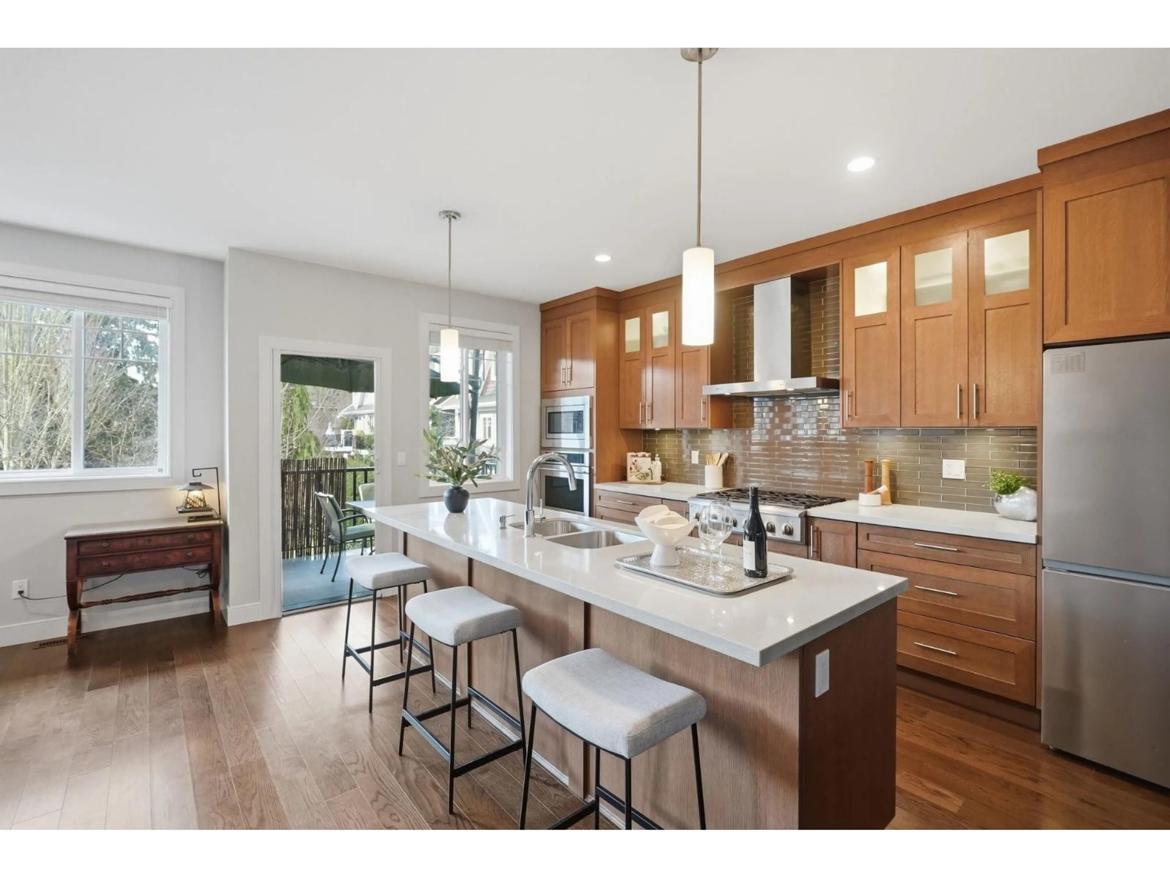 Open concept kitchen, unknown for 65 - 15988 32 AVENUE, Surrey British Columbia V3Z2J4