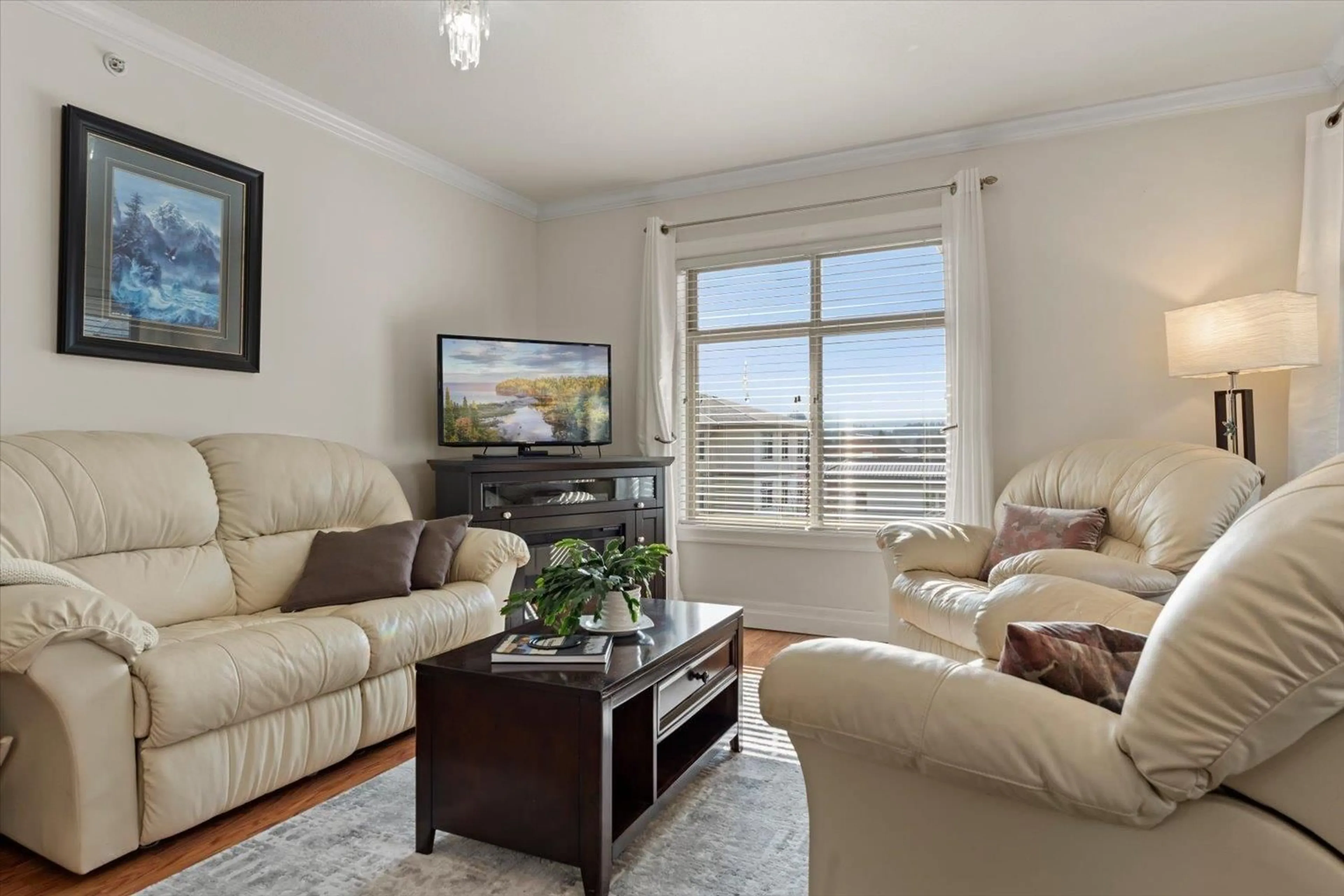 Living room with furniture, unknown for 404 - 45769 STEVENSON ROAD, Chilliwack British Columbia V2R5Z2