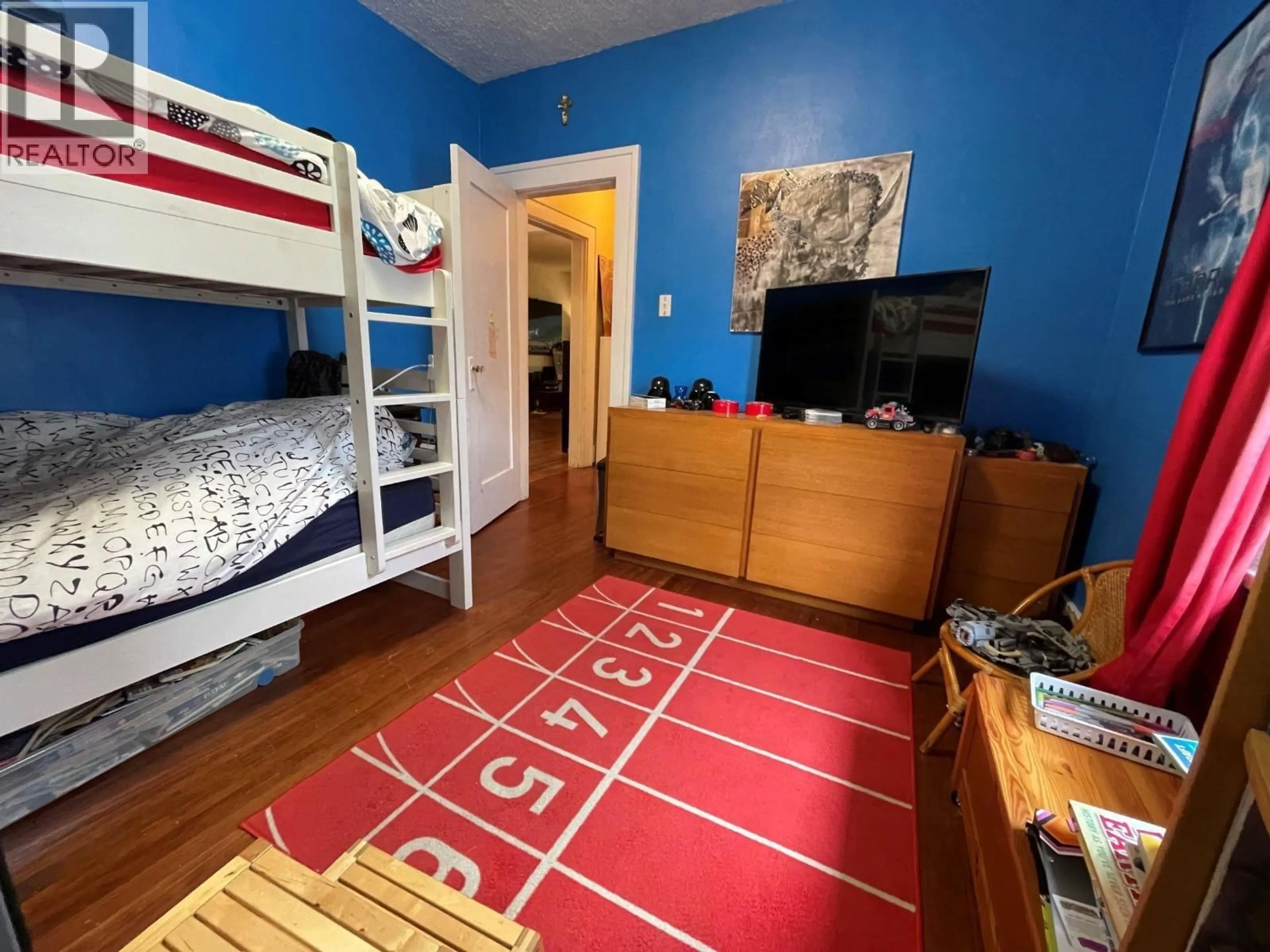 A pic of a room for 3259 7TH AVENUE, Vancouver British Columbia V6K2A3