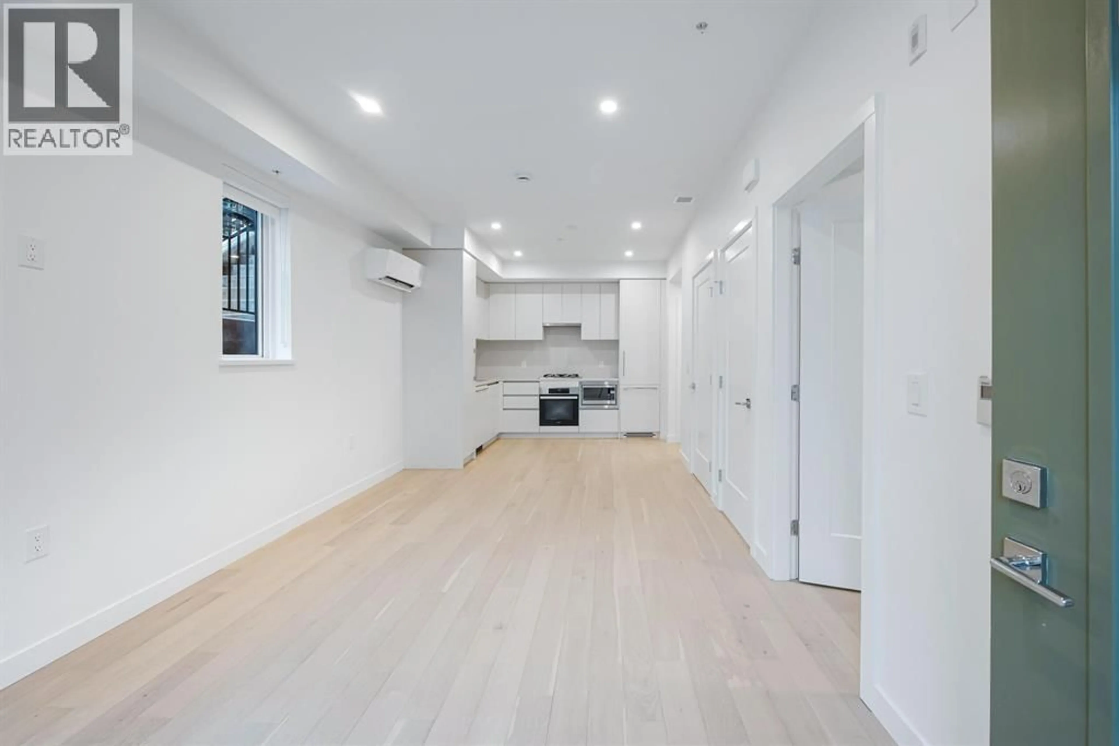 A pic of a room for 871 33 AVENUE, Vancouver British Columbia V5Z2K5