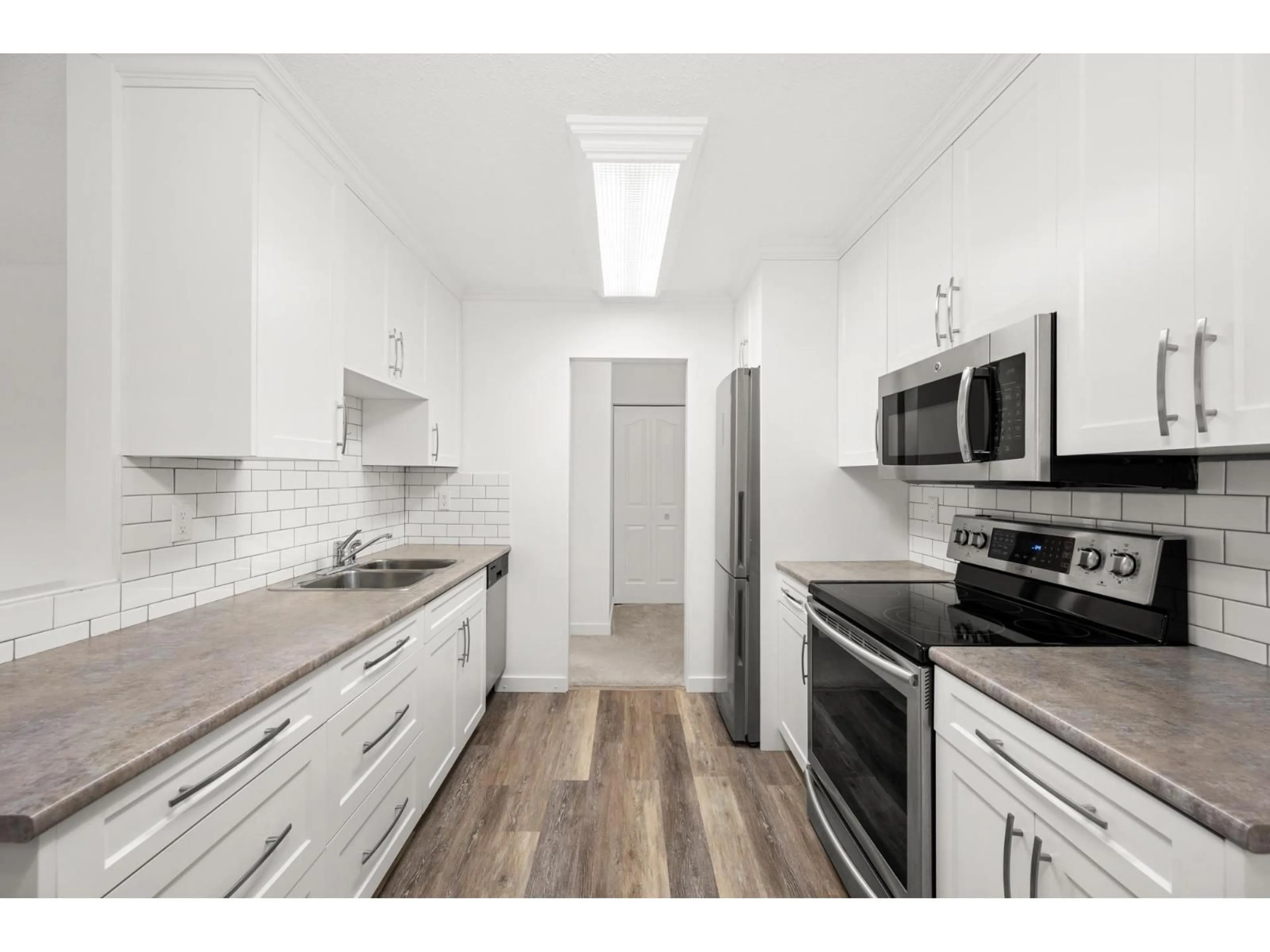 Standard kitchen, unknown for 358B - 8635 120 STREET, Delta British Columbia V4C6R5