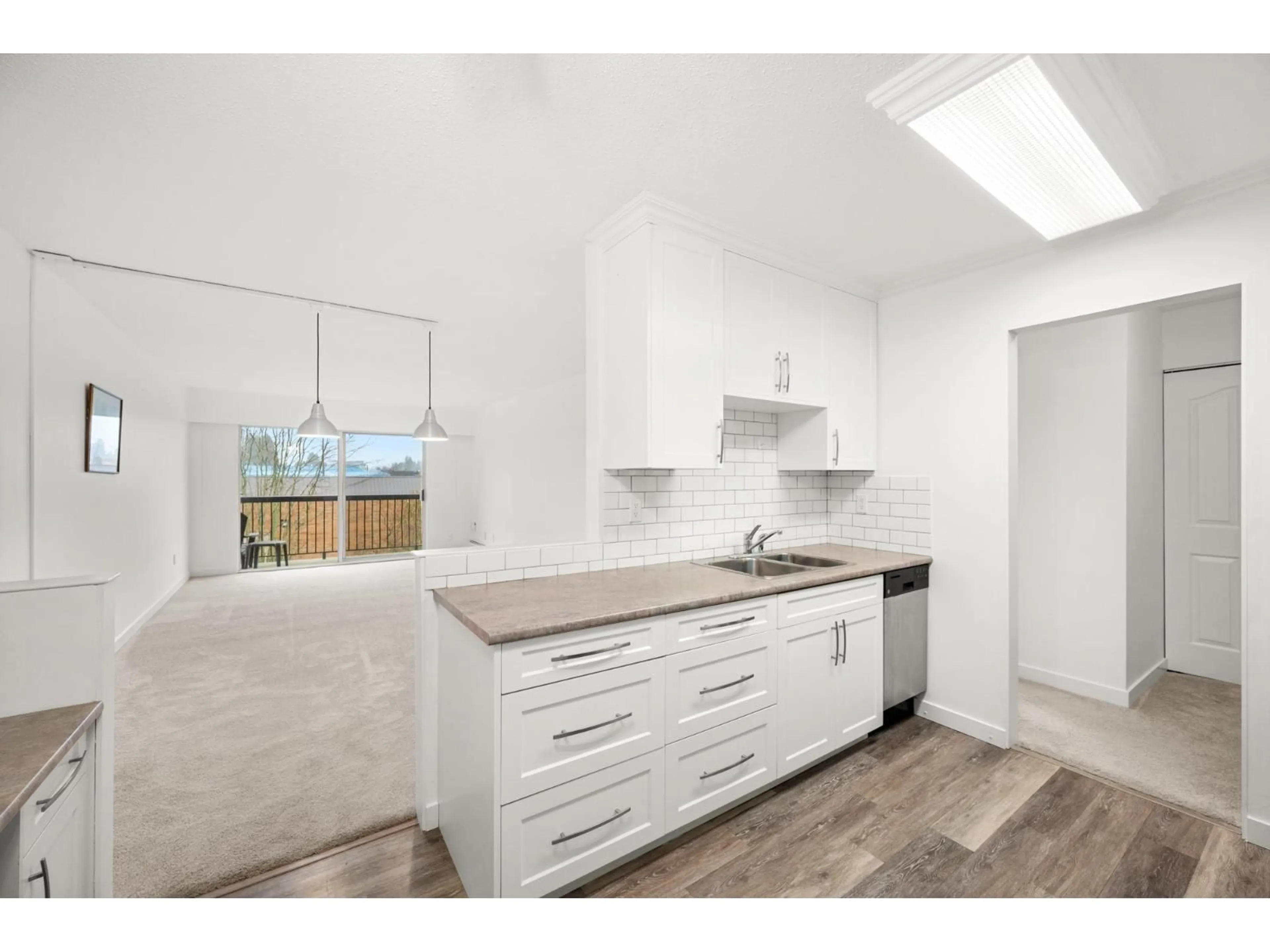 Standard kitchen, unknown for 358B - 8635 120 STREET, Delta British Columbia V4C6R5