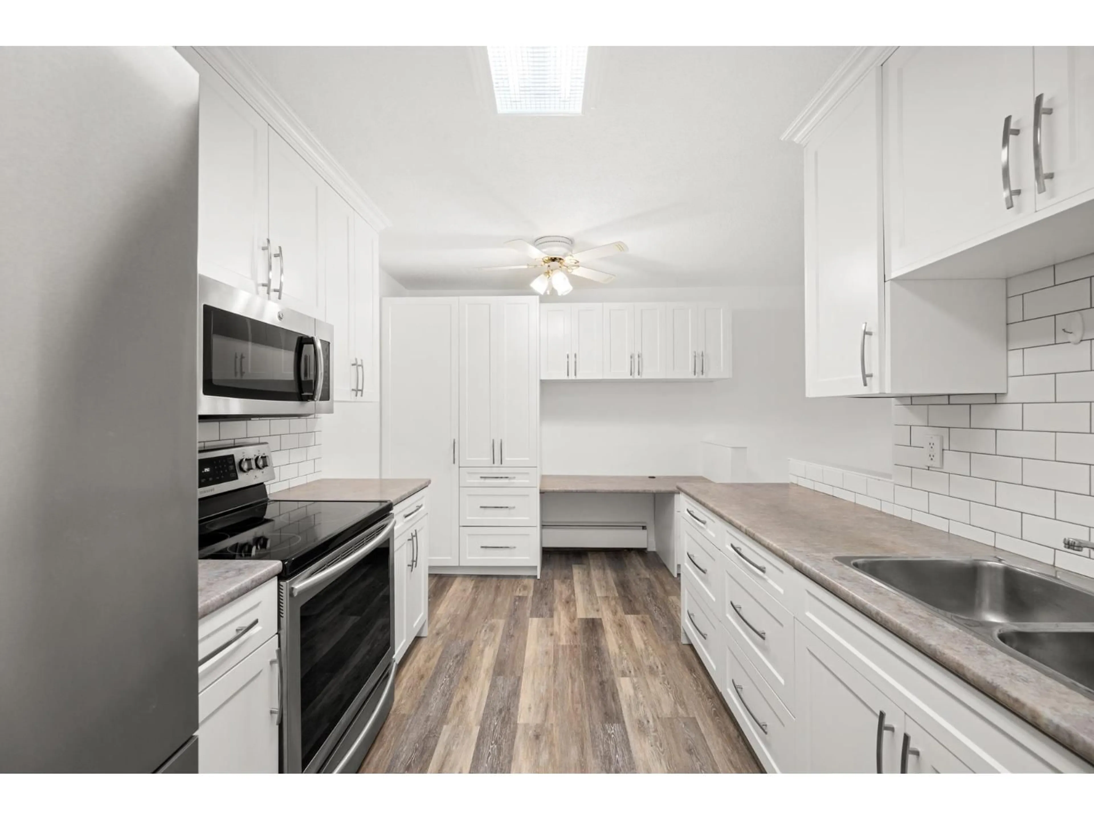 Standard kitchen, unknown for 358B - 8635 120 STREET, Delta British Columbia V4C6R5