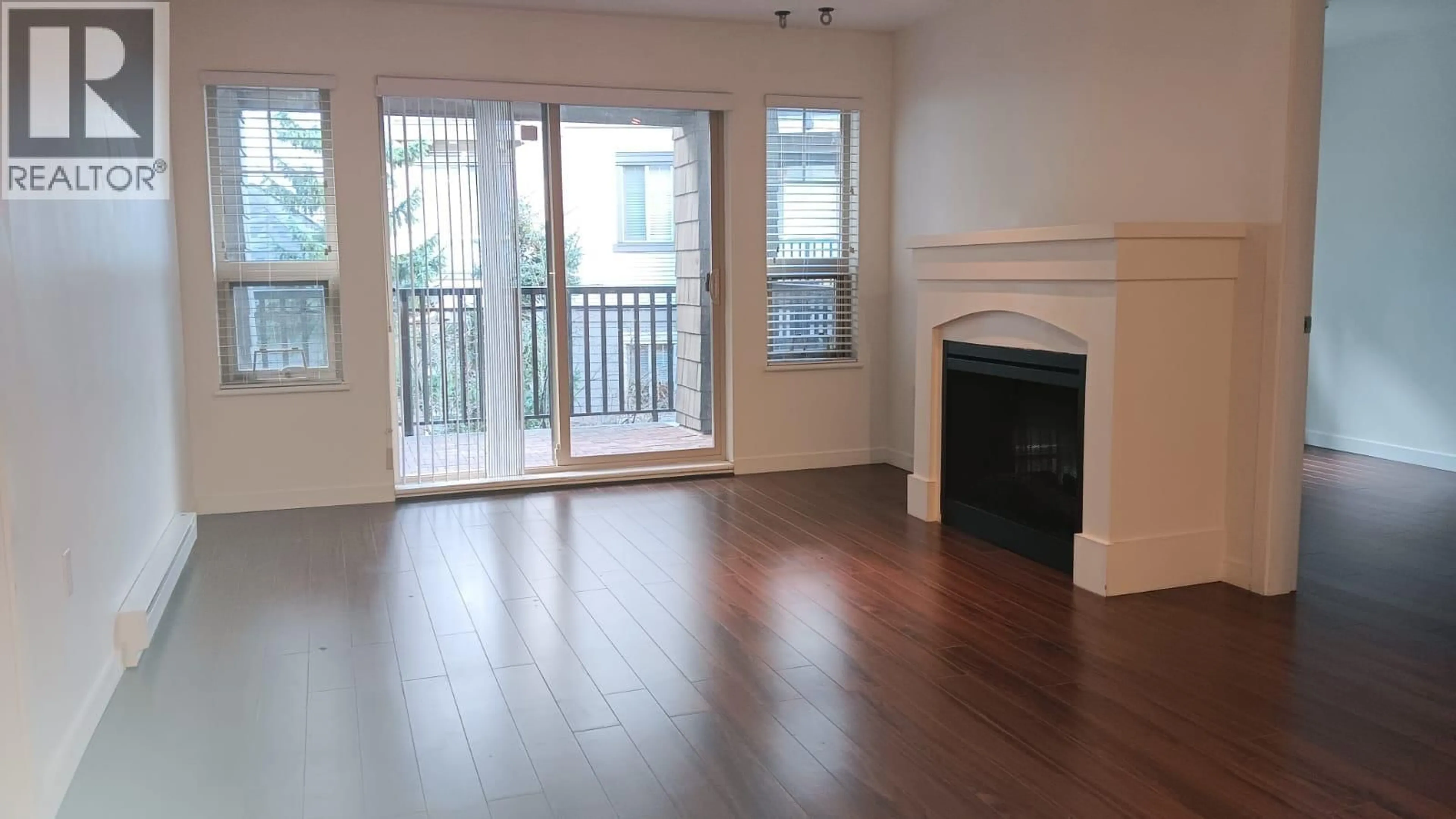 A pic of a room for 303 - 2958 WHISPER WAY, Coquitlam British Columbia V3E3S7