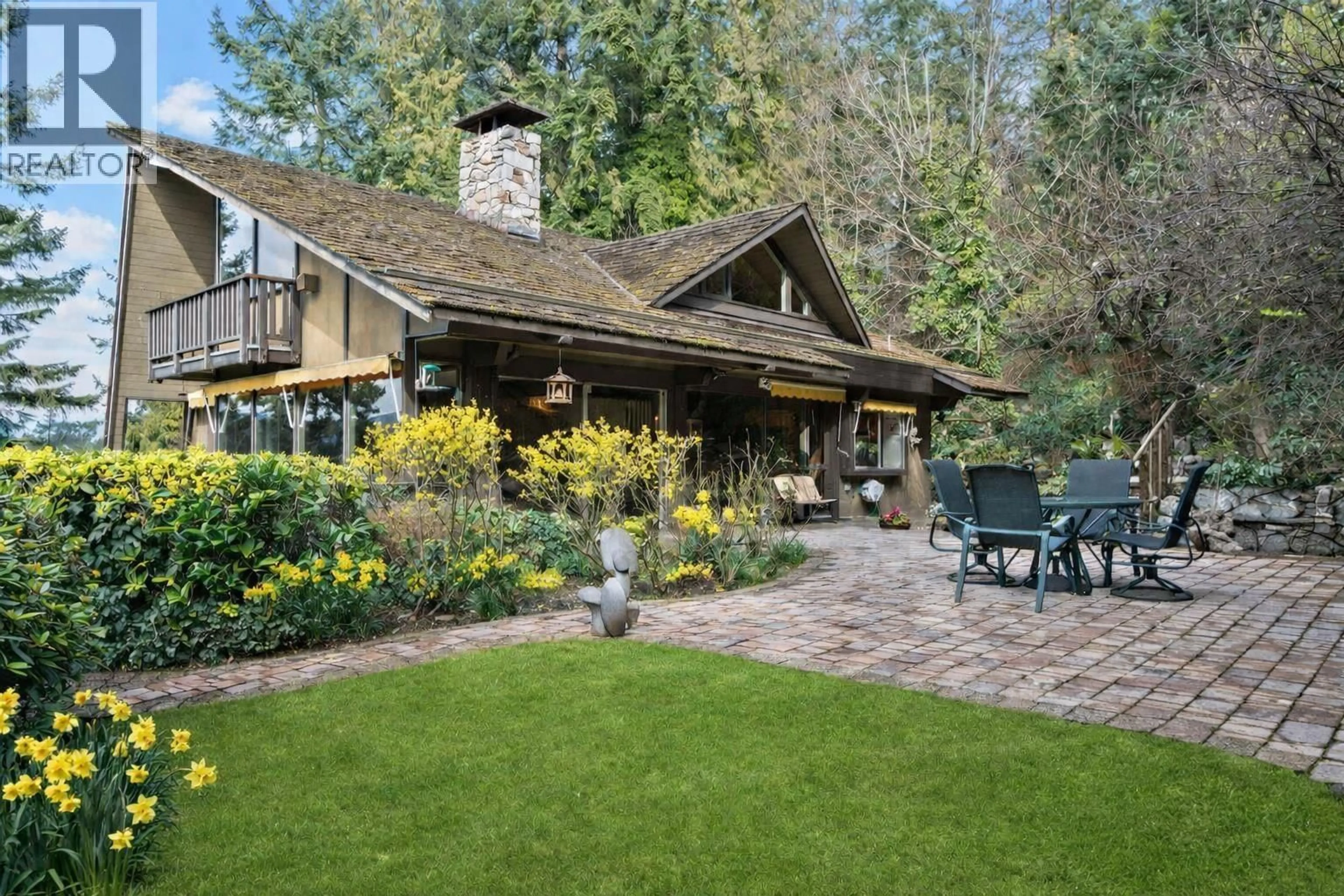 Patio, unknown for 6035 EAGLERIDGE DRIVE, West Vancouver British Columbia V7W1W7