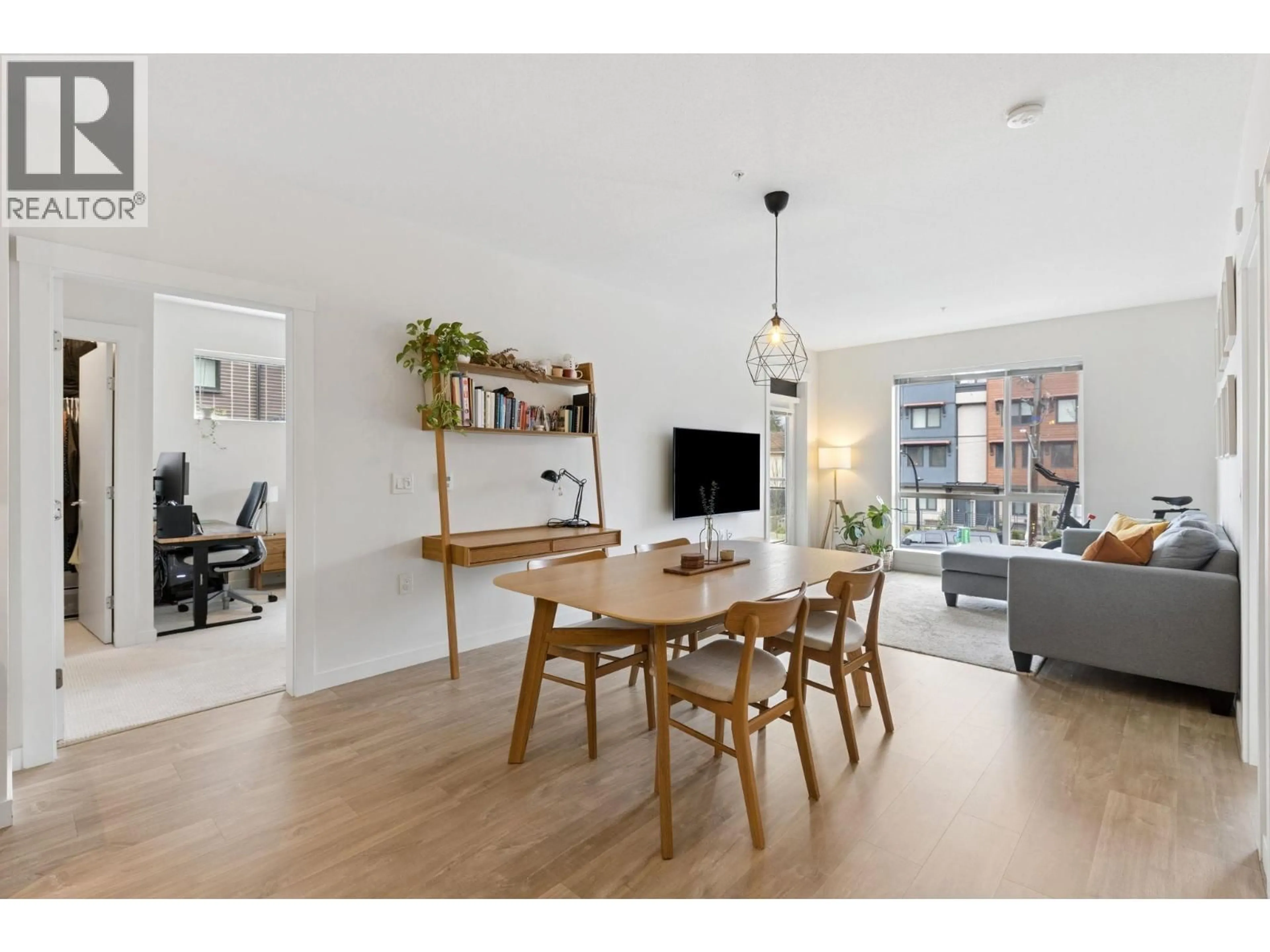 Unknown for 211 - 625 3RD STREET, North Vancouver British Columbia V7L1G6