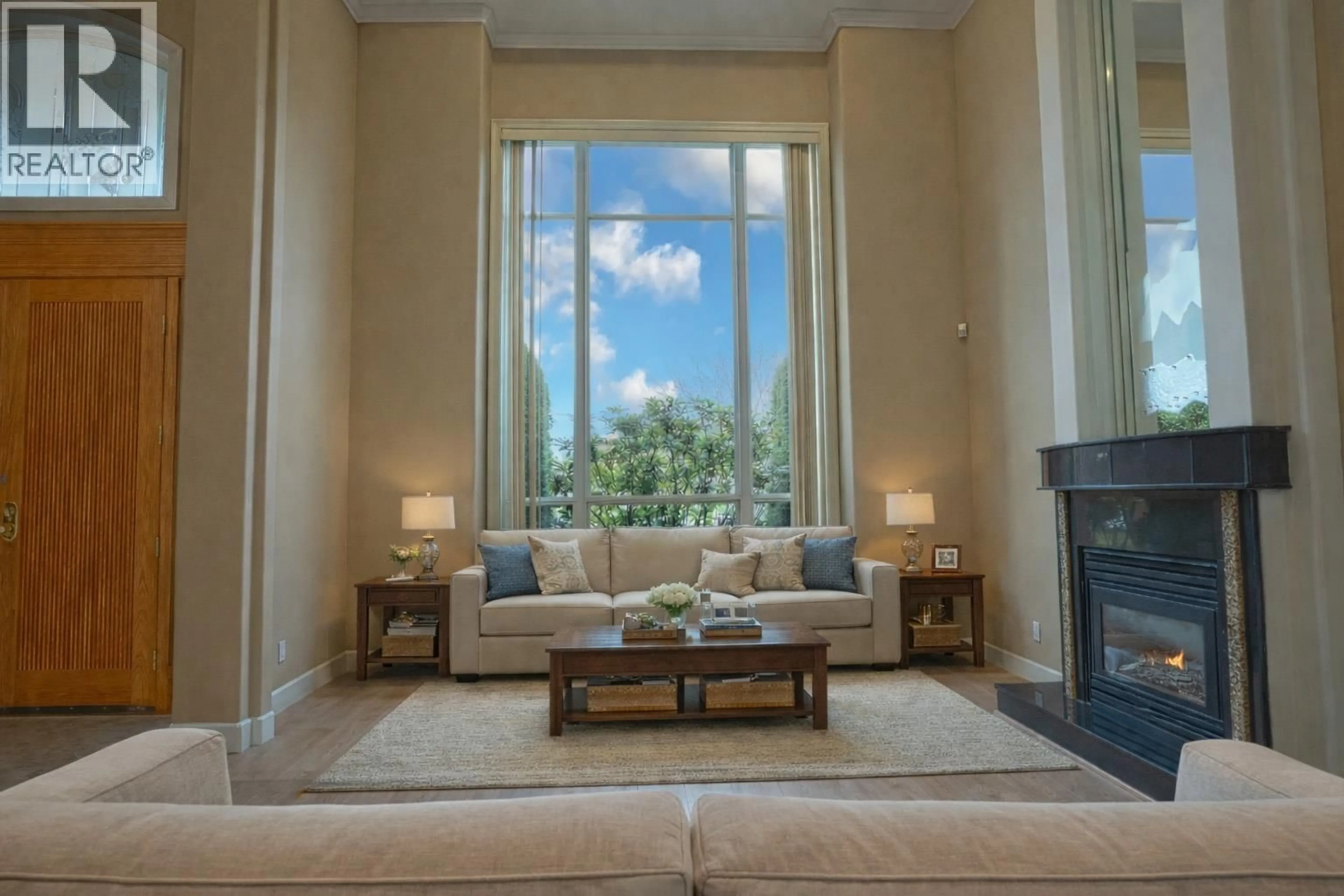 Living room with furniture, unknown for 9128 DIAMOND ROAD, Richmond British Columbia V7E1P3