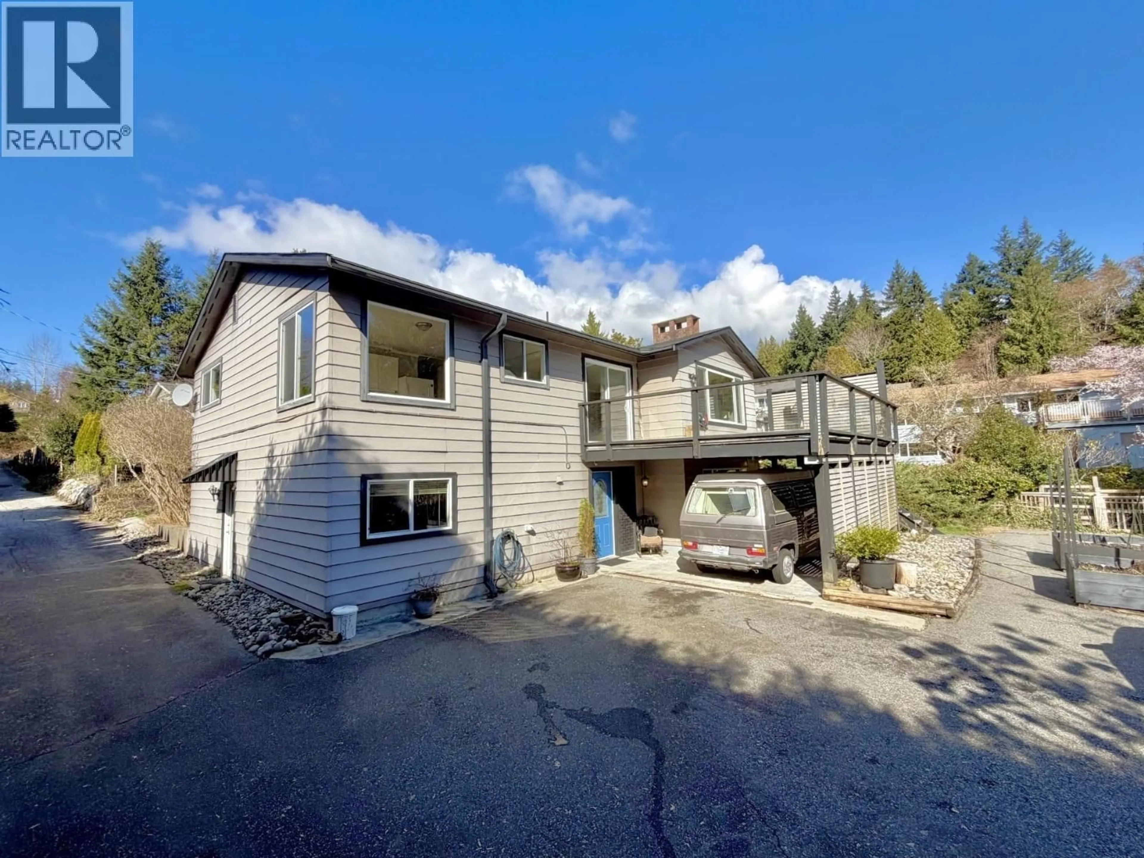 A pic from outside/outdoor area/front of a property/back of a property/a pic from drone, unknown for 682 CRUCIL ROAD, Gibsons British Columbia V0N1V9