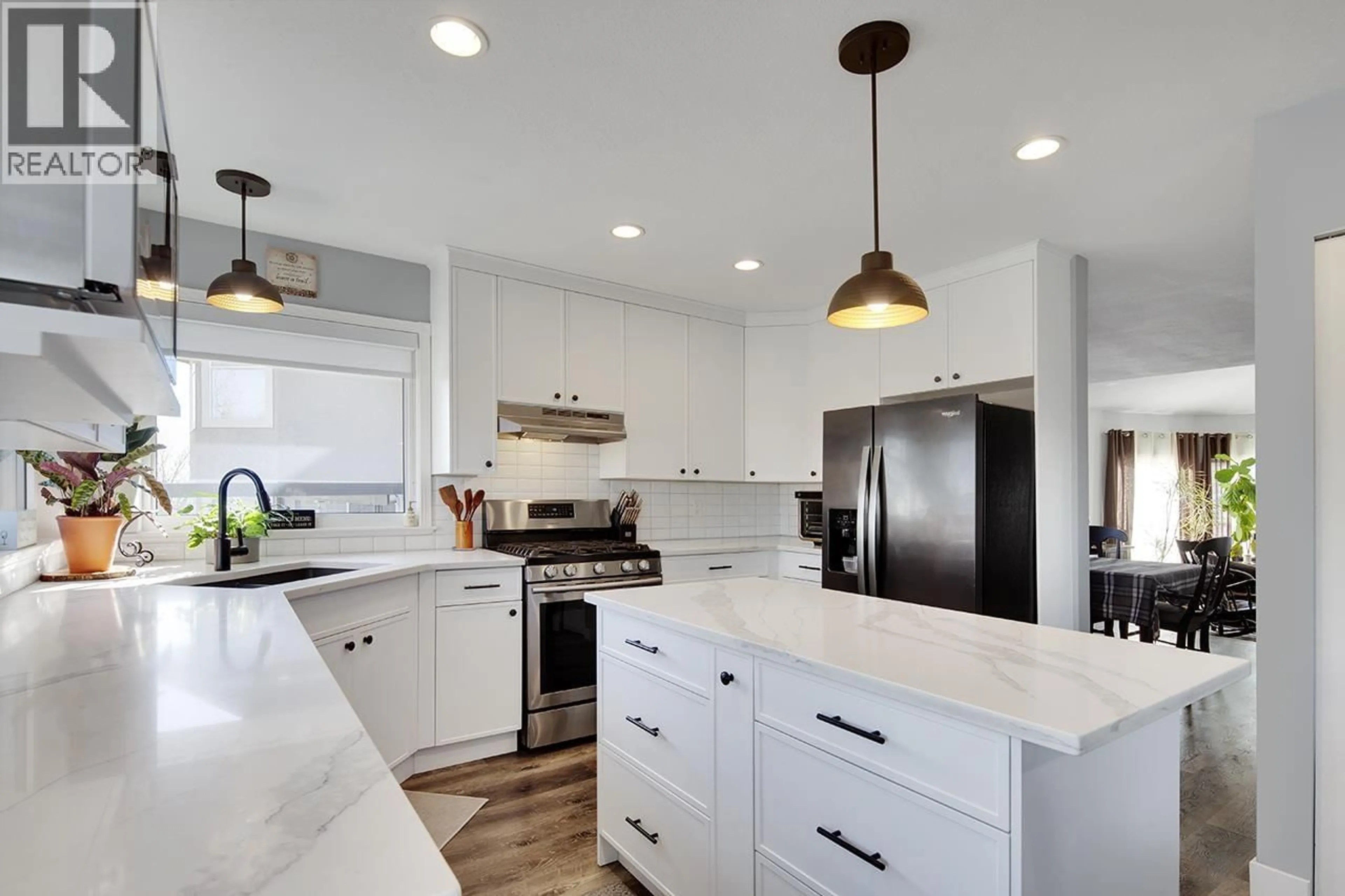Contemporary kitchen, ceramic/tile floor for 2867 MARA DRIVE, Coquitlam British Columbia V3C5L3