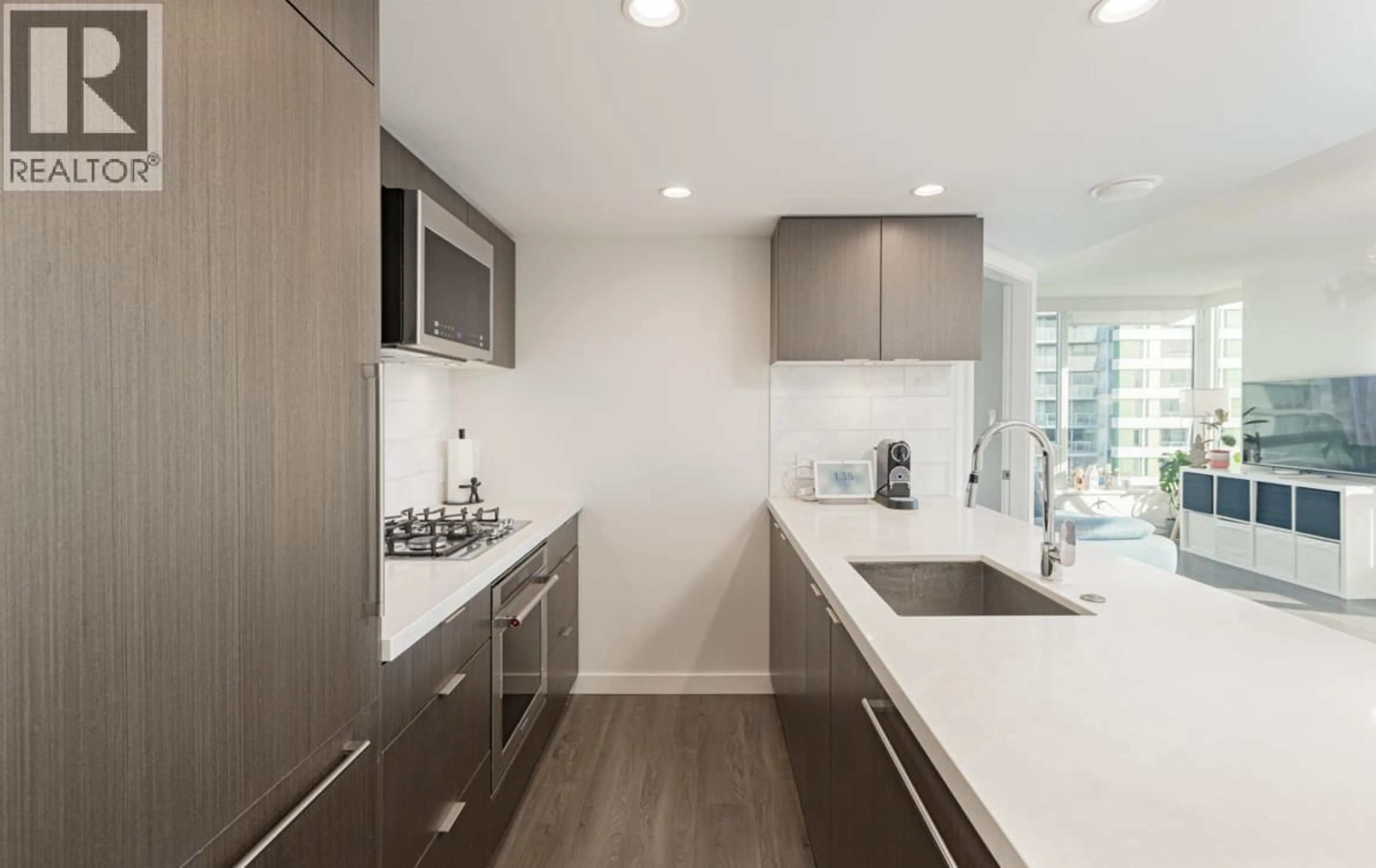 Contemporary kitchen, unknown for 2907 - 8189 CAMBIE STREET, Vancouver British Columbia V6P0G6