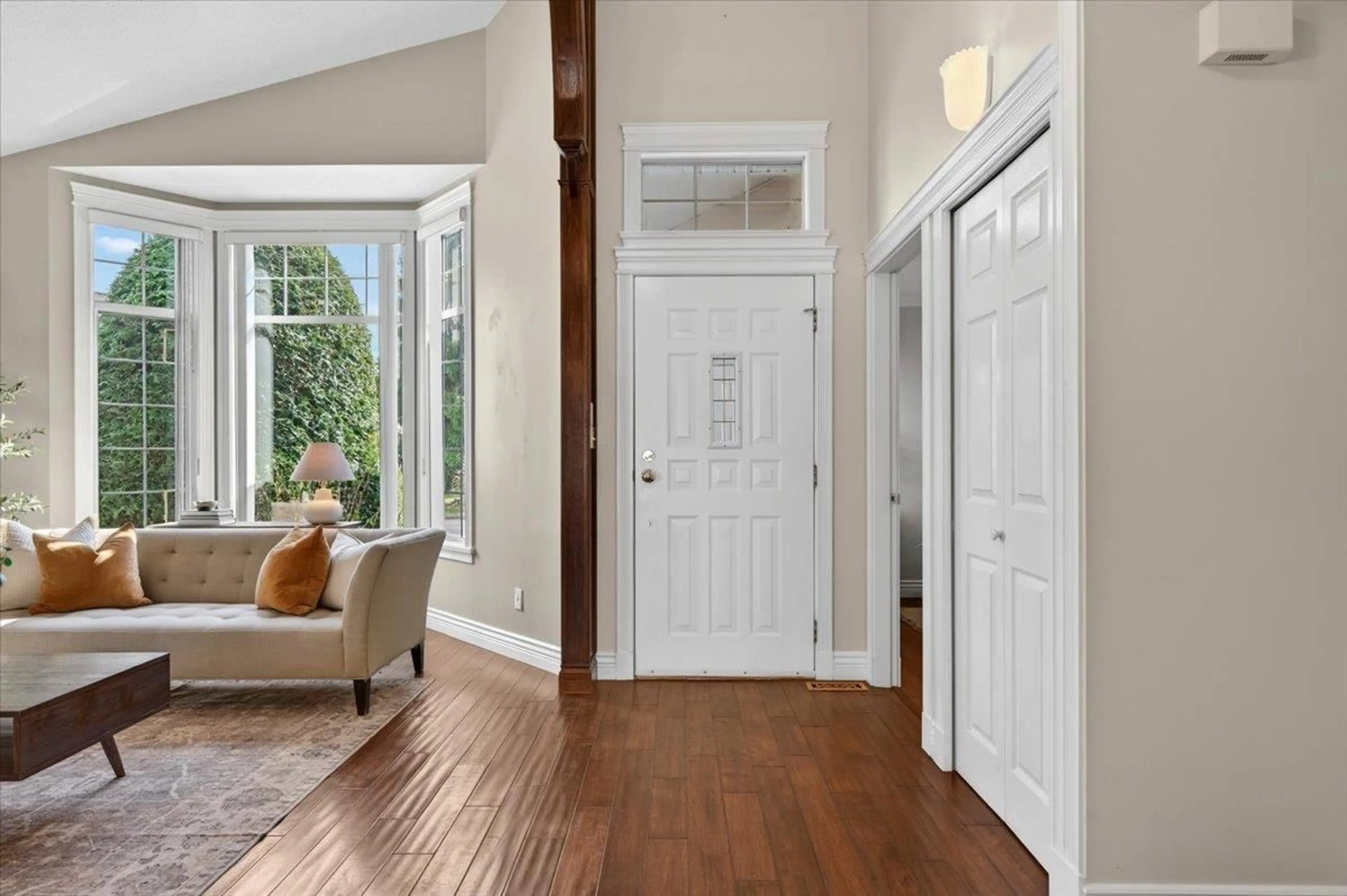 Indoor entryway for 139 - 9012 WALNUT GROVE DRIVE, Langley British Columbia V1M2K3