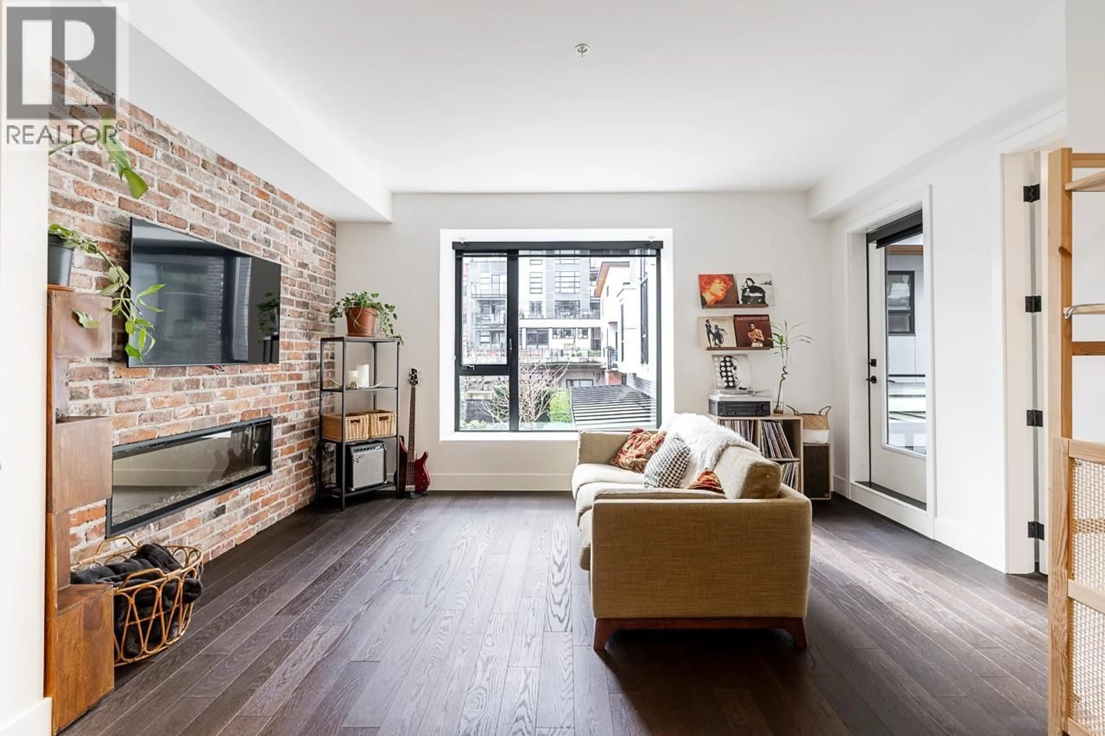 Living room with furniture, unknown for 311 - 83 MOODY STREET, Port Moody British Columbia V3H0K7