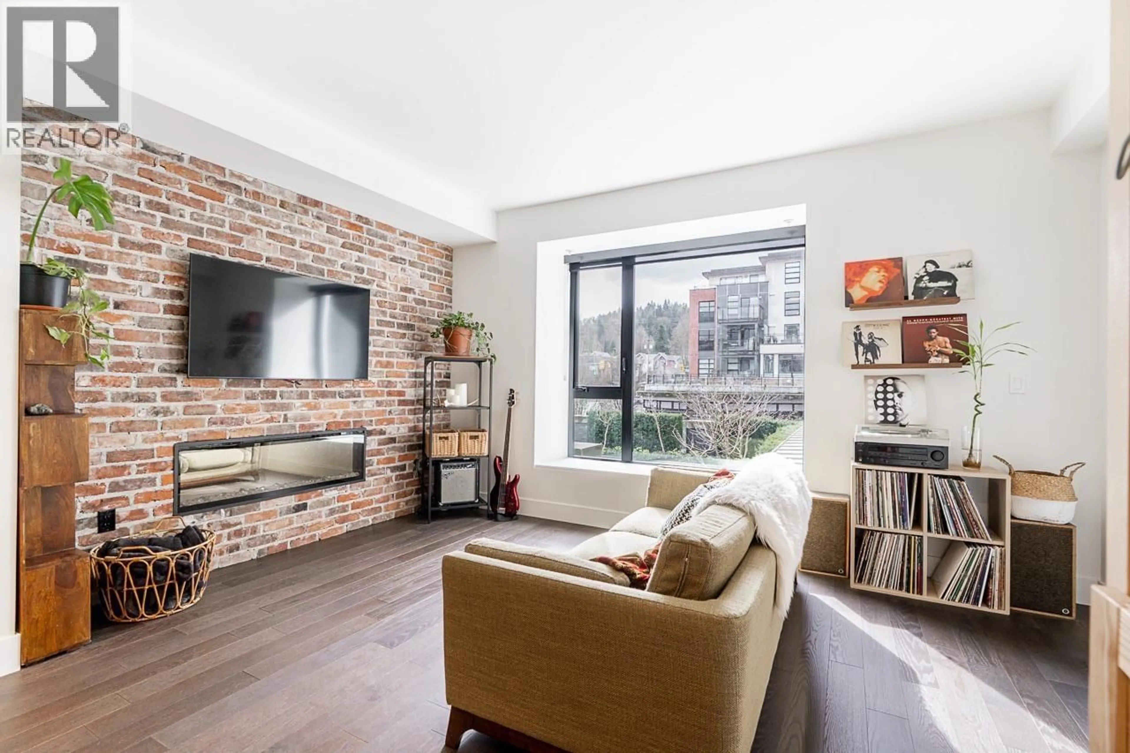 Living room with furniture, unknown for 311 - 83 MOODY STREET, Port Moody British Columbia V3H0K7