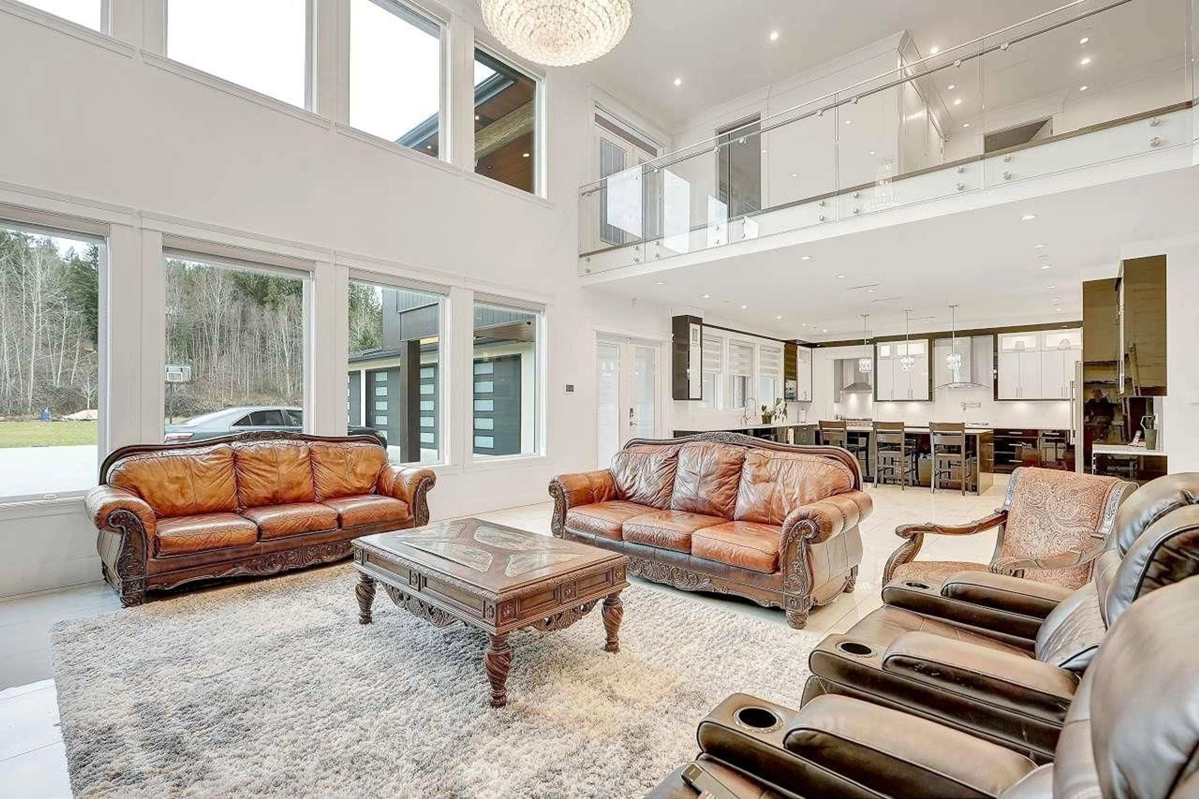 Living room with furniture, unknown for 31733 KENNEY AVENUE, Mission British Columbia V4S1E4