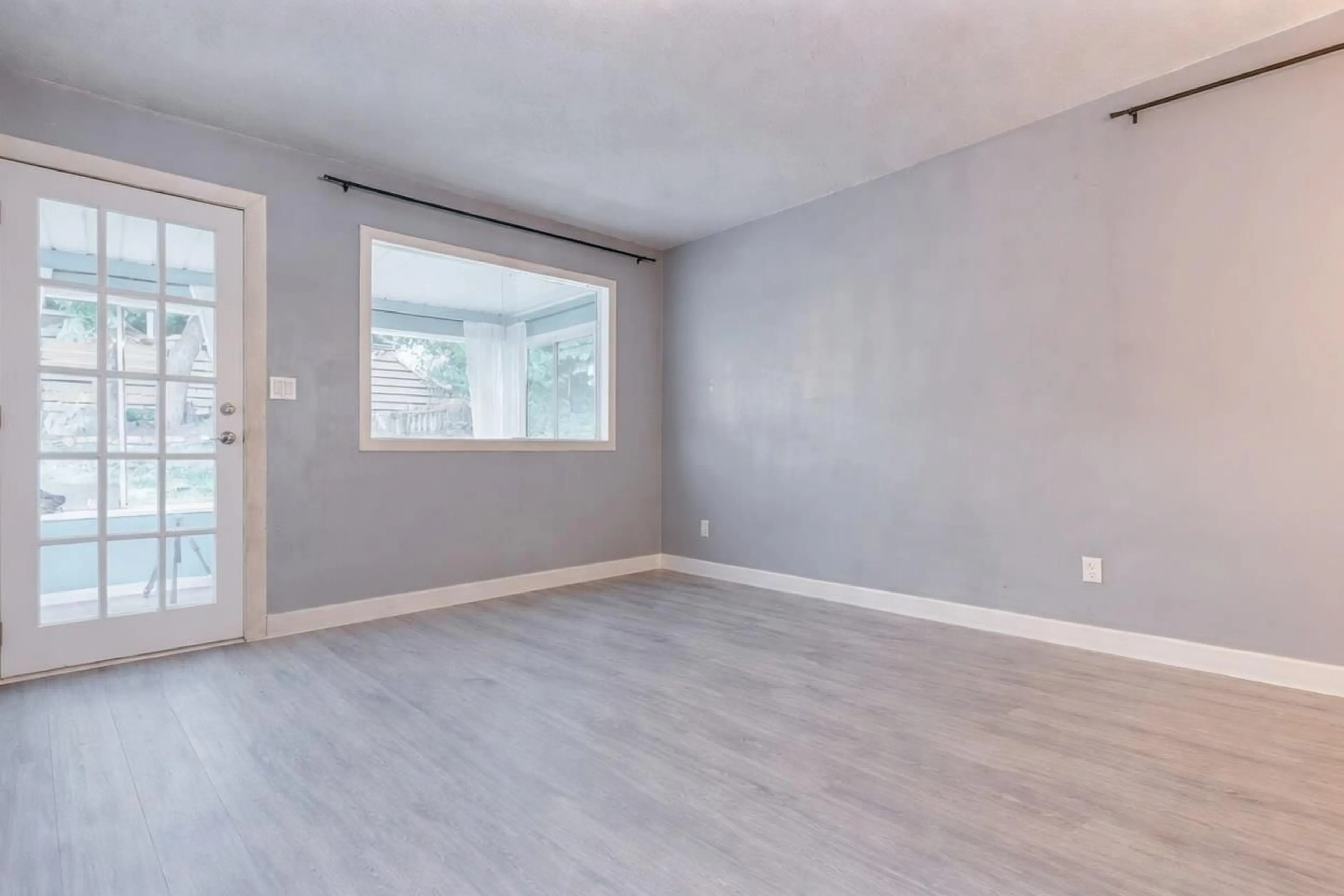 A pic of a room for 33186 3RD AVENUE, Mission British Columbia V2V1N9