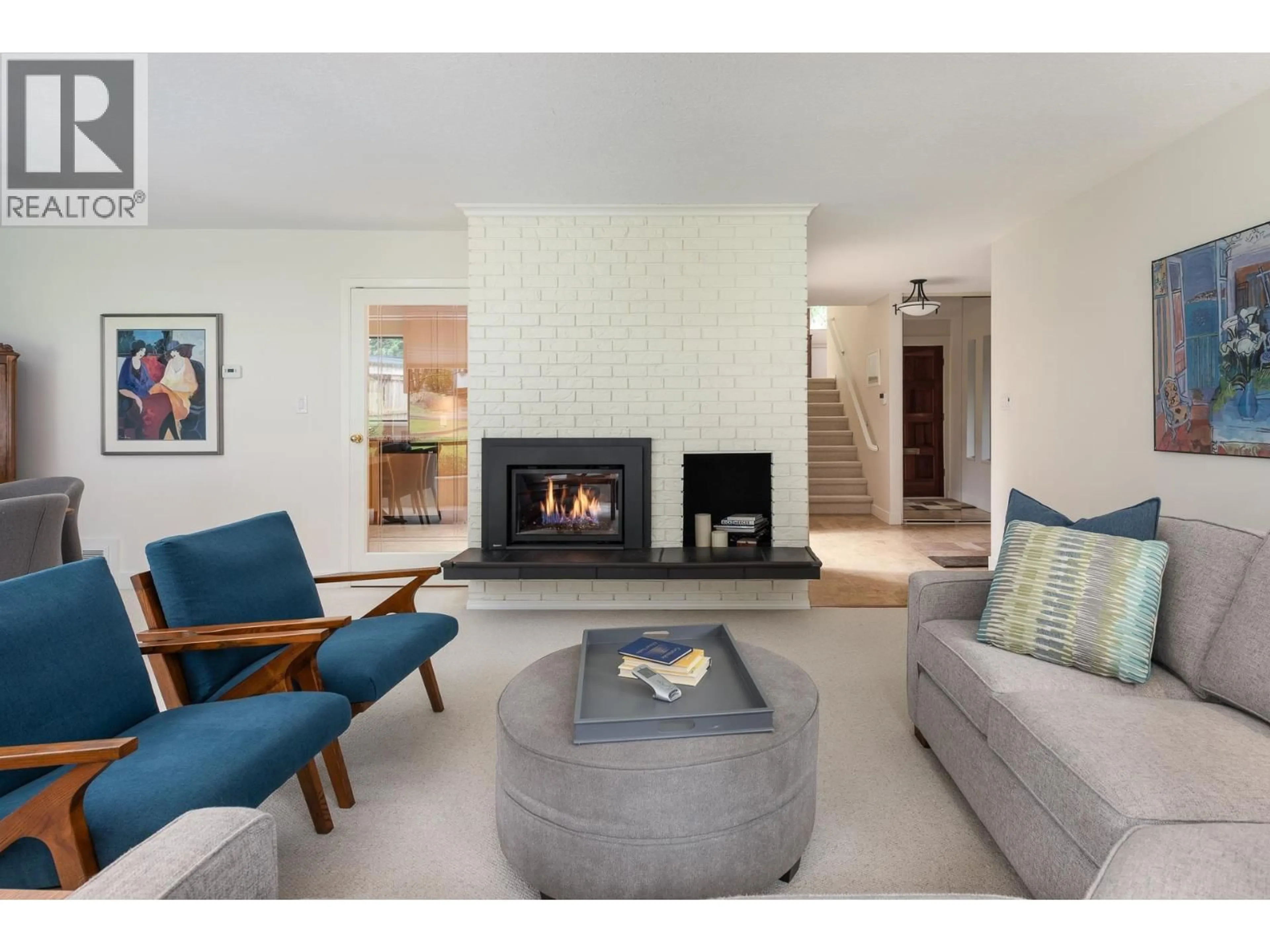 Living room with furniture, ceramic/tile floor for 2376 KING ALBERT AVENUE, Coquitlam British Columbia V3J7E4