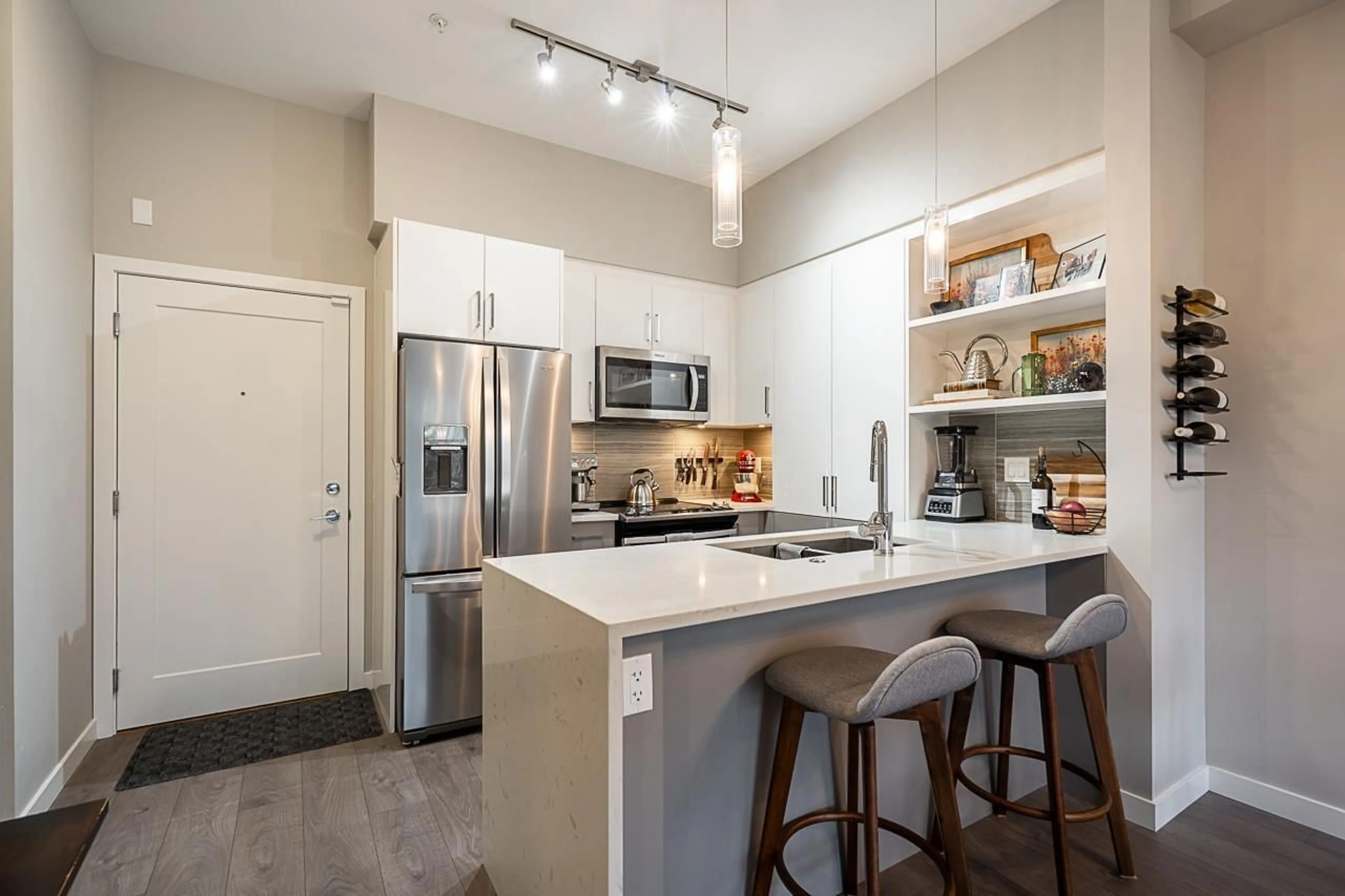 Open concept kitchen, unknown for F110 - 20211 66 AVENUE, Langley British Columbia V2Y0L4