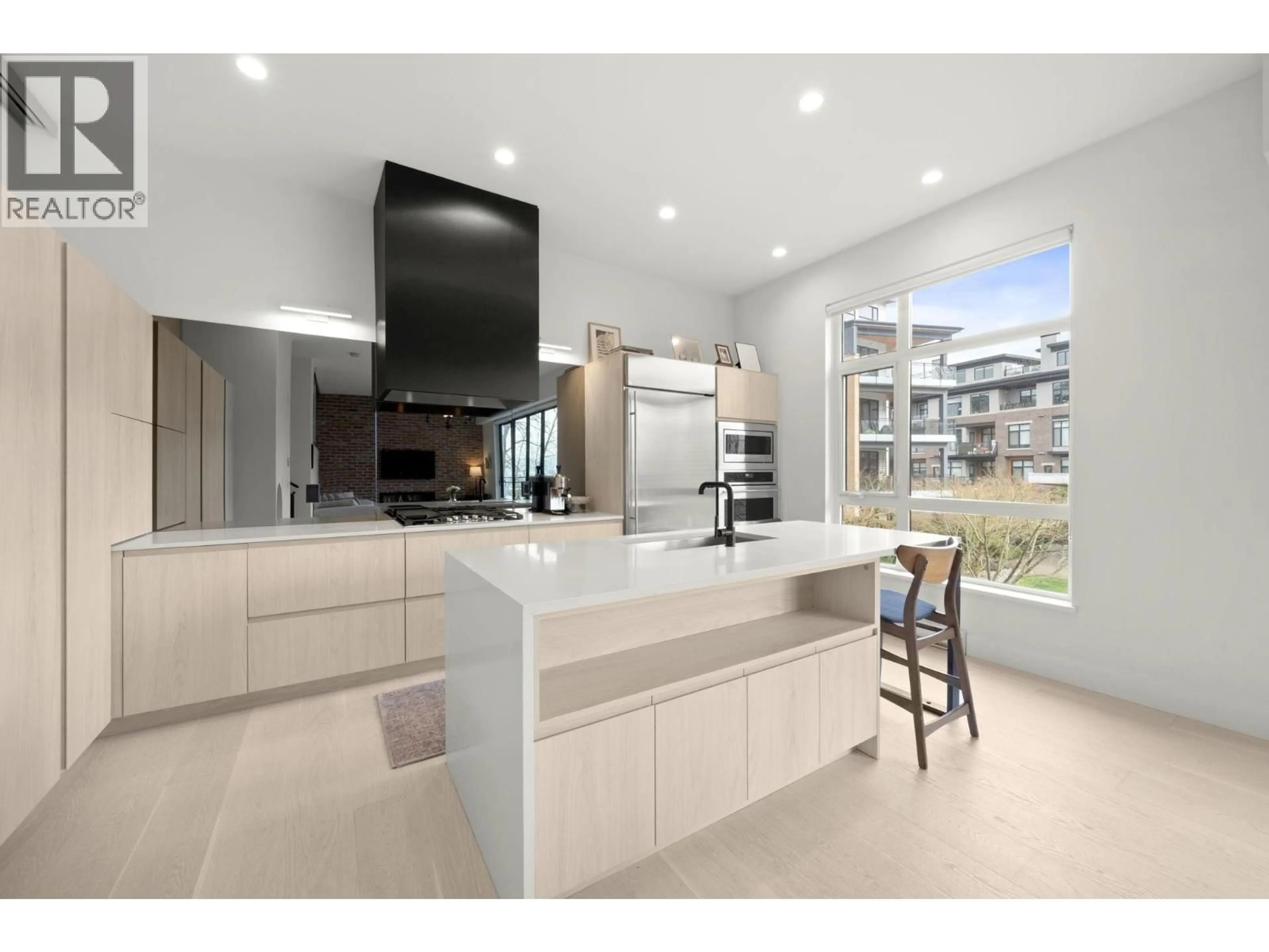 Contemporary kitchen, ceramic/tile floor for 211 - 300 SALTER STREET, New Westminster British Columbia V3M0L9