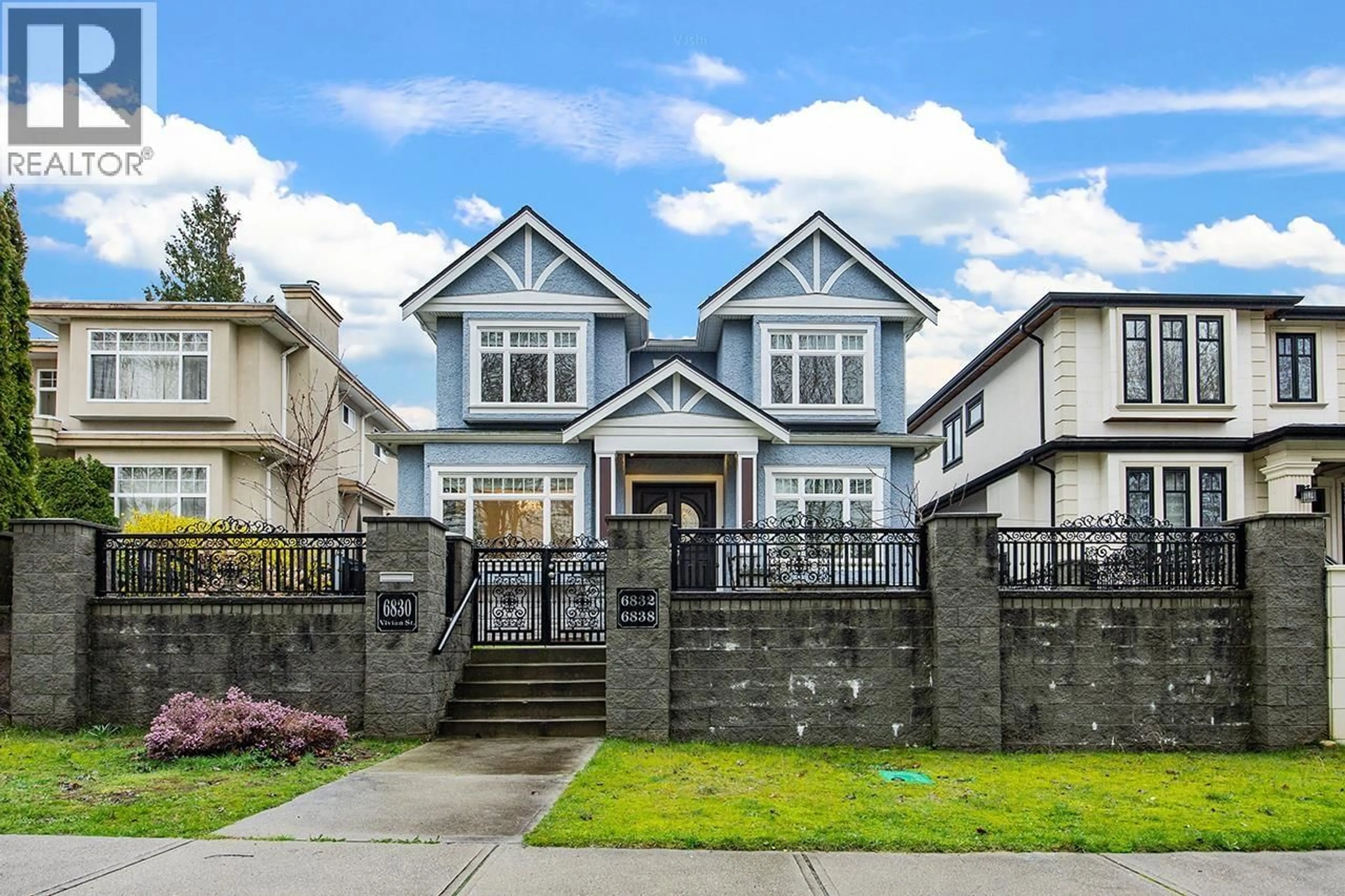 Home with vinyl exterior material, street for 6830 VIVIAN STREET, Vancouver British Columbia V5S2T6